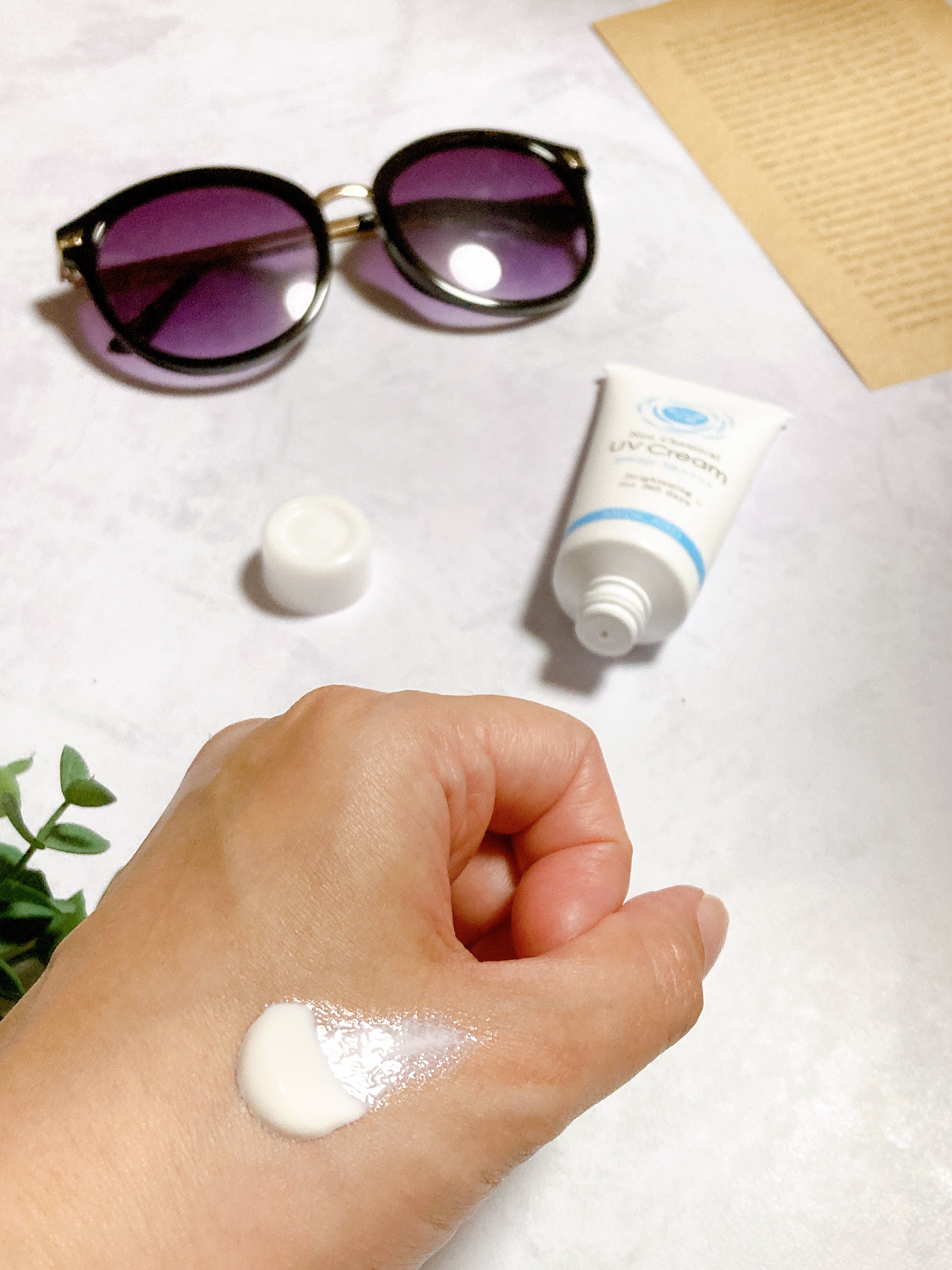 紫外線予報 ノンケミカル薬用美白UVクリームM/紫外線予報/日焼け止めクリームを使ったクチコミ（3枚目）