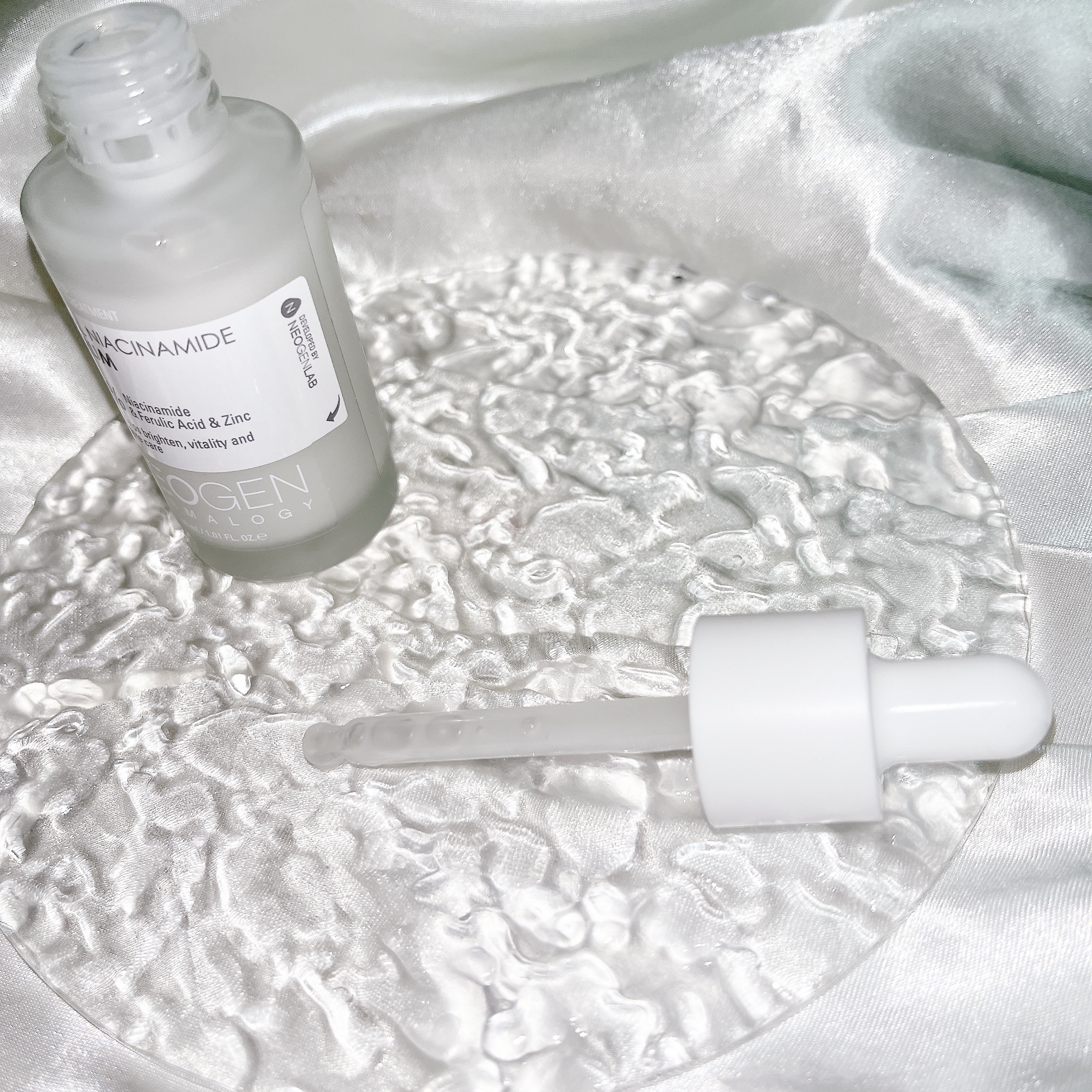 リアルナイアシンアミドセラム/NEOGEN/美容液を使ったクチコミ（2枚目）