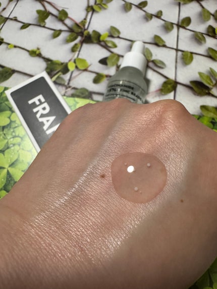 ナイアシンジンクビーズセラム/Frankly/美容液を使ったクチコミ(5枚目)