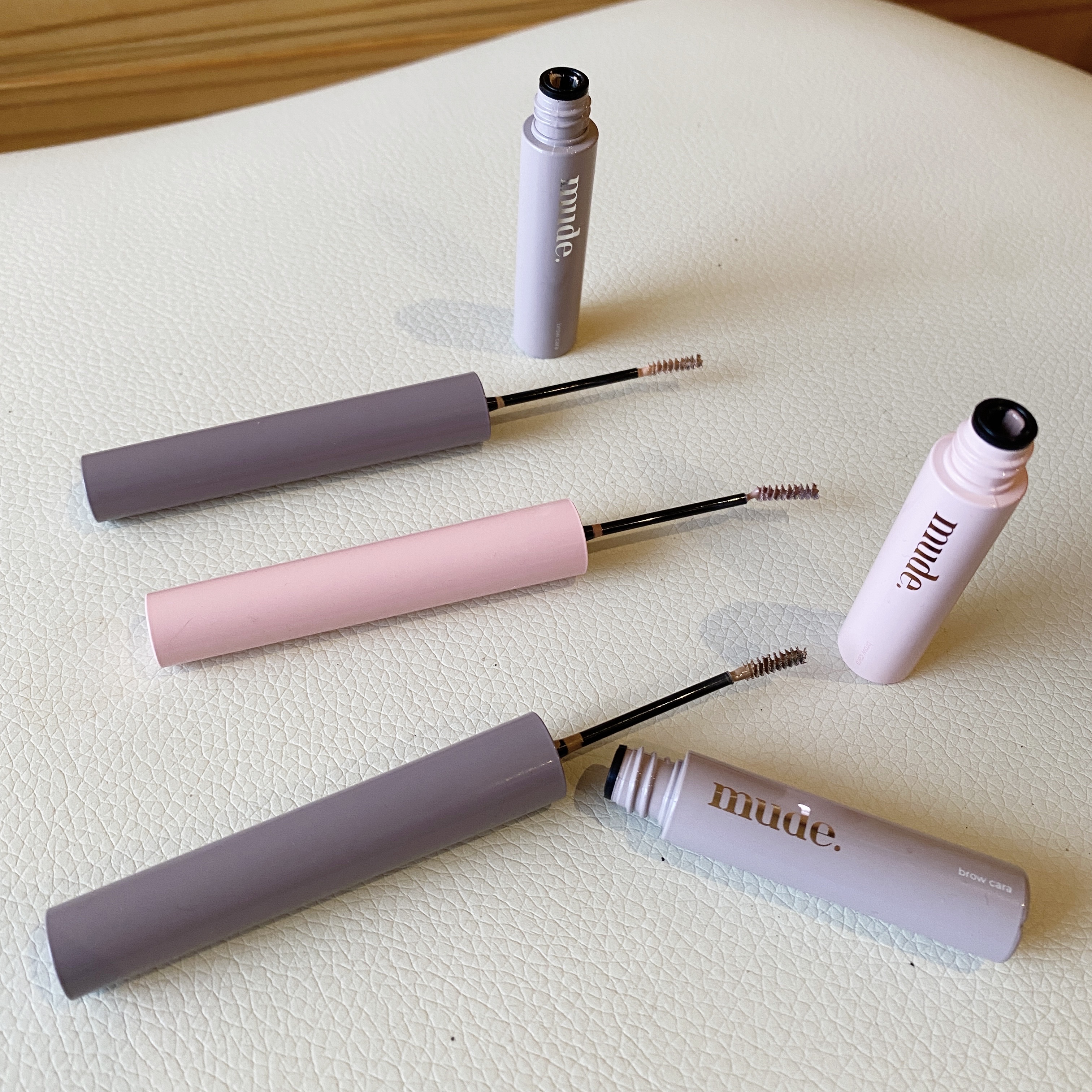 インスパイアスキニーブロウカラ/mude./眉マスカラを使ったクチコミ（3枚目）