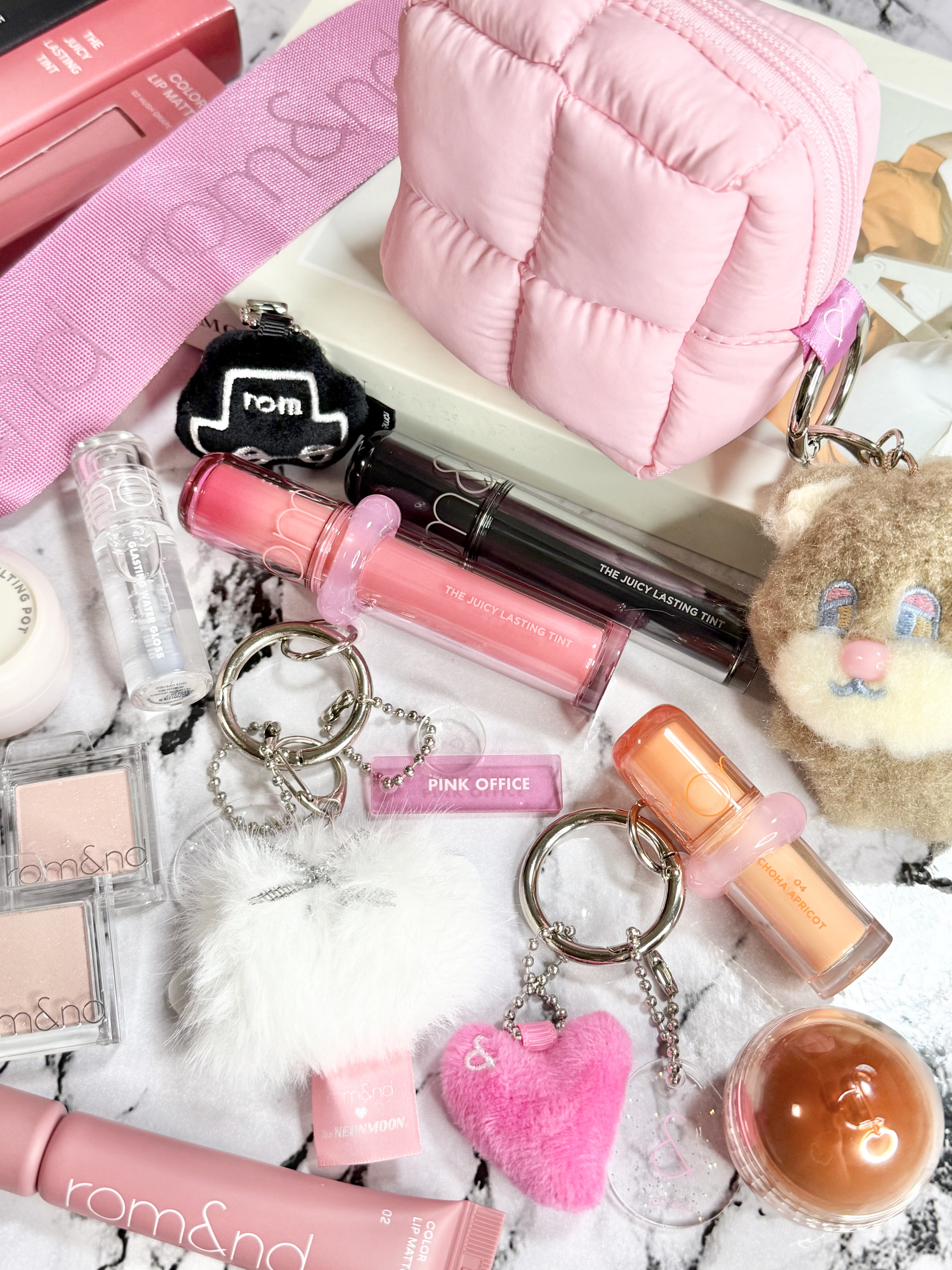 ザ ジューシーラスティングティント/rom&nd/リップティントを使ったクチコミ（1枚目）