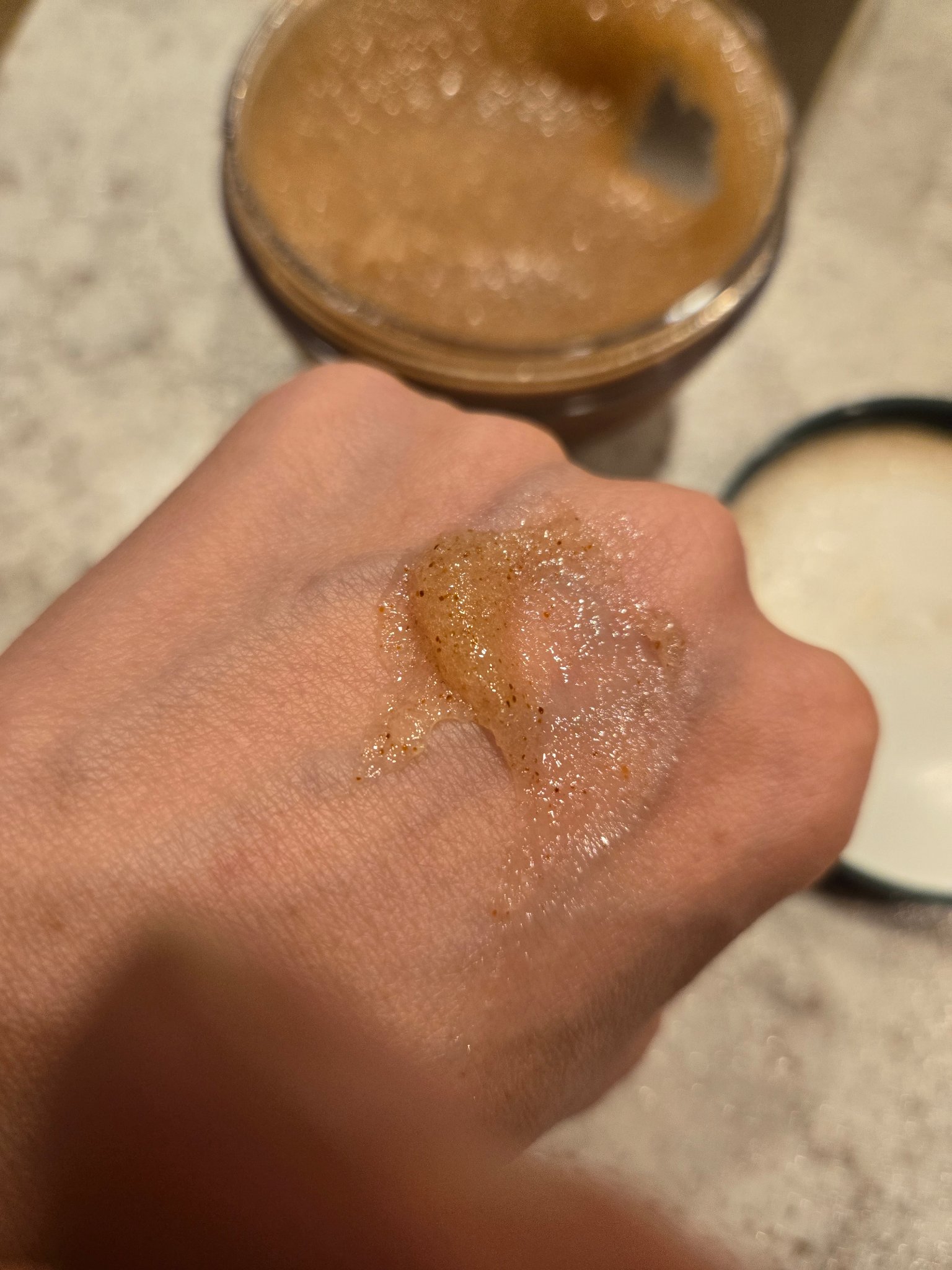 ボディスクラブ ブラッシャー モイスト/アーレス/ボディスクラブを使ったクチコミ（2枚目）