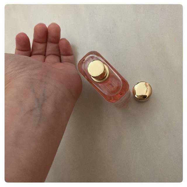 オハナ・マハロ オーデコロン <ピカケ アウリィ>/OHANA MAHAALO/香水(レディース)を使ったクチコミ（2枚目）