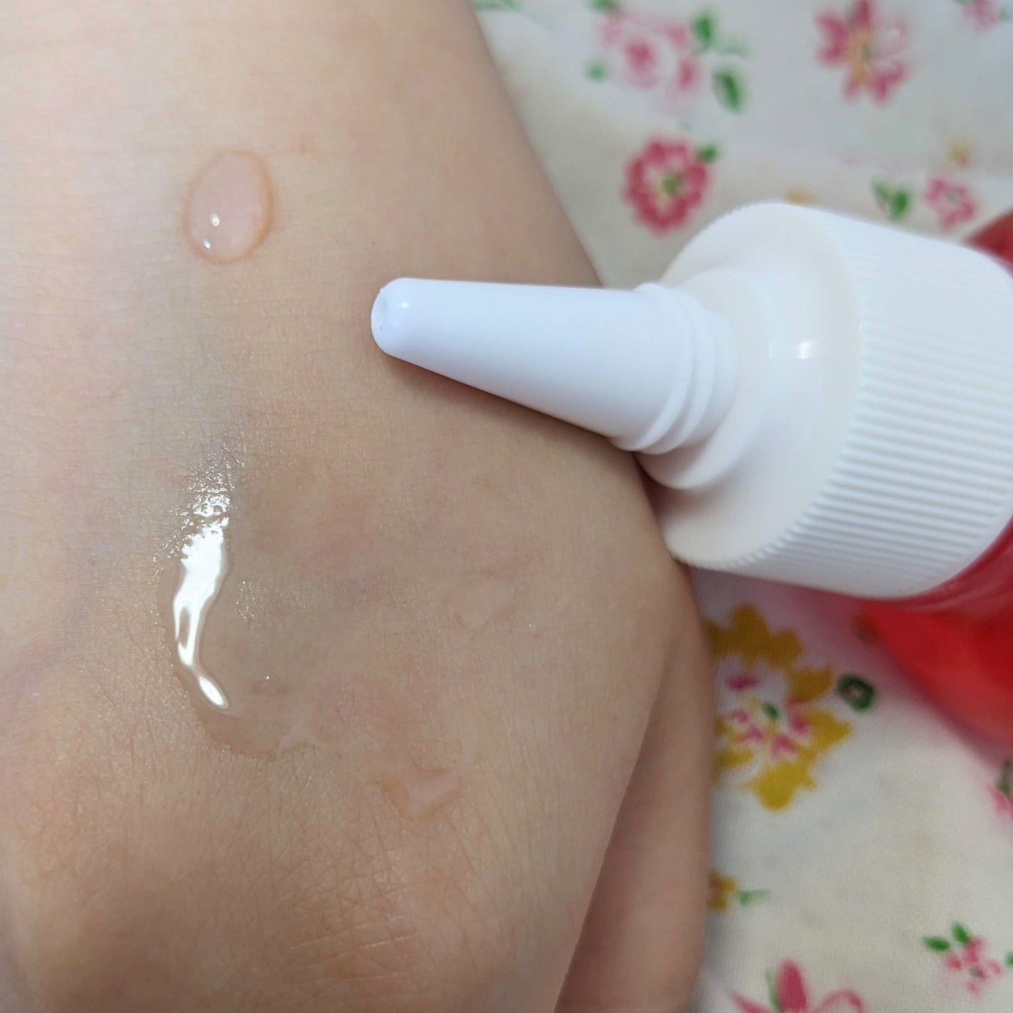 おほあんどうふ on LIPS 「マスクを外すと メイク剥がれが心配な貴女にメイクの密着力をアッ..」(3枚目)