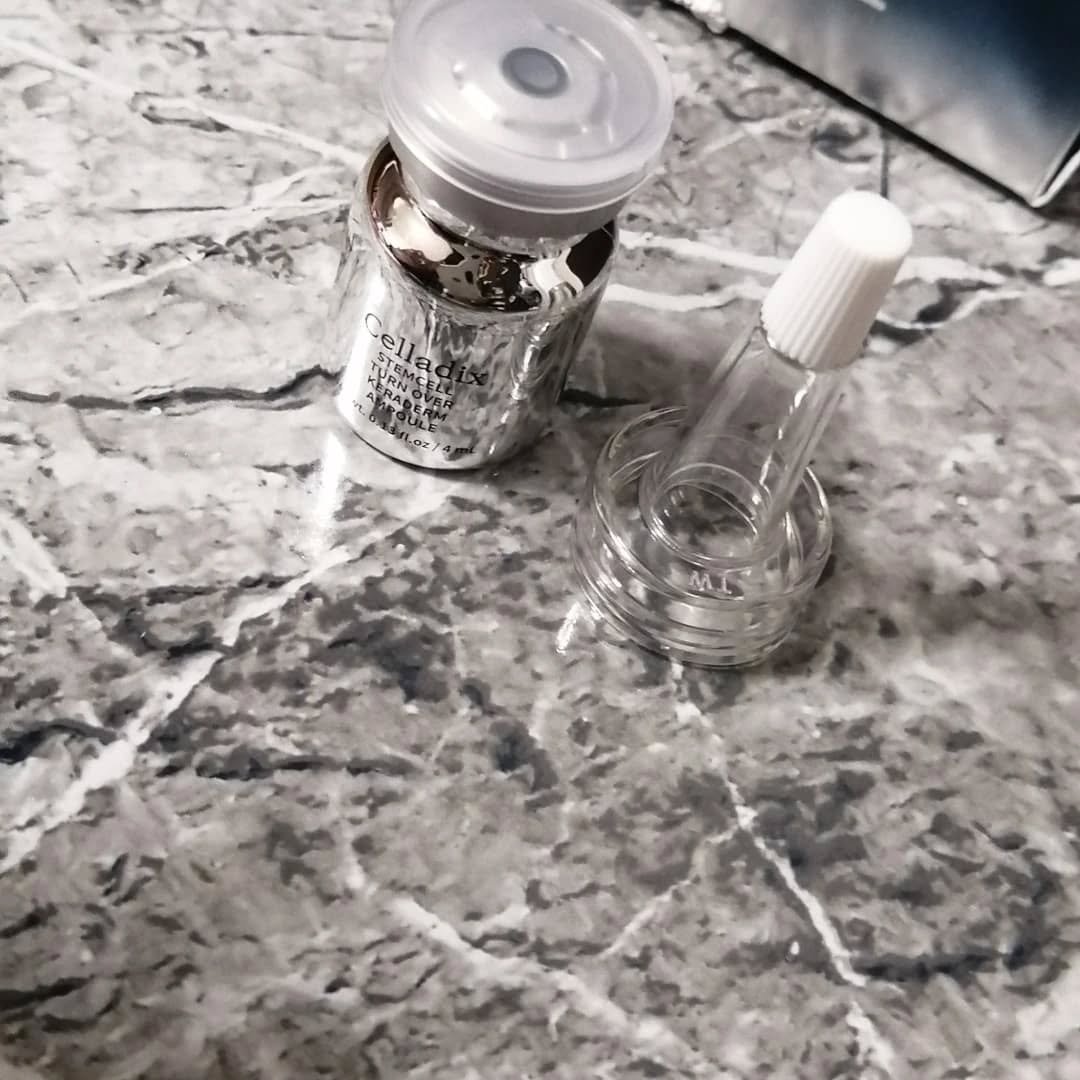 ステムセルターンオーバー ケラダムアンプル/Celladix/美容液を使ったクチコミ（3枚目）