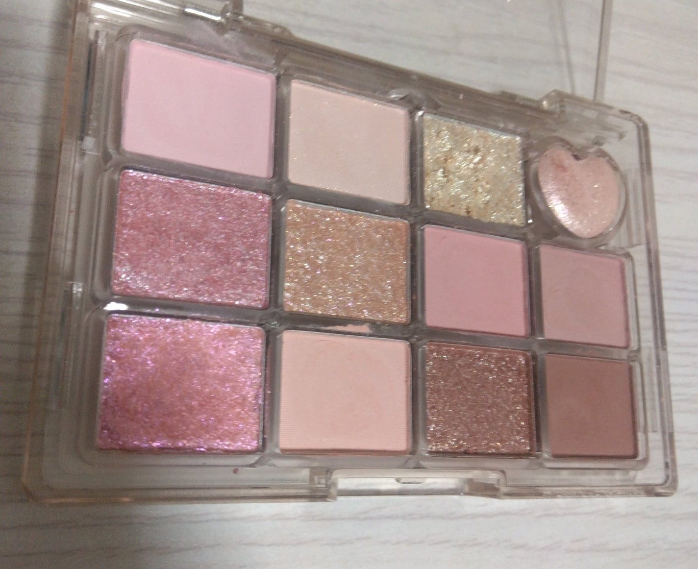 シャイニング12色ミニアイシャドウパレット/jill leen./アイシャドウパレットを使ったクチコミ(3枚目)