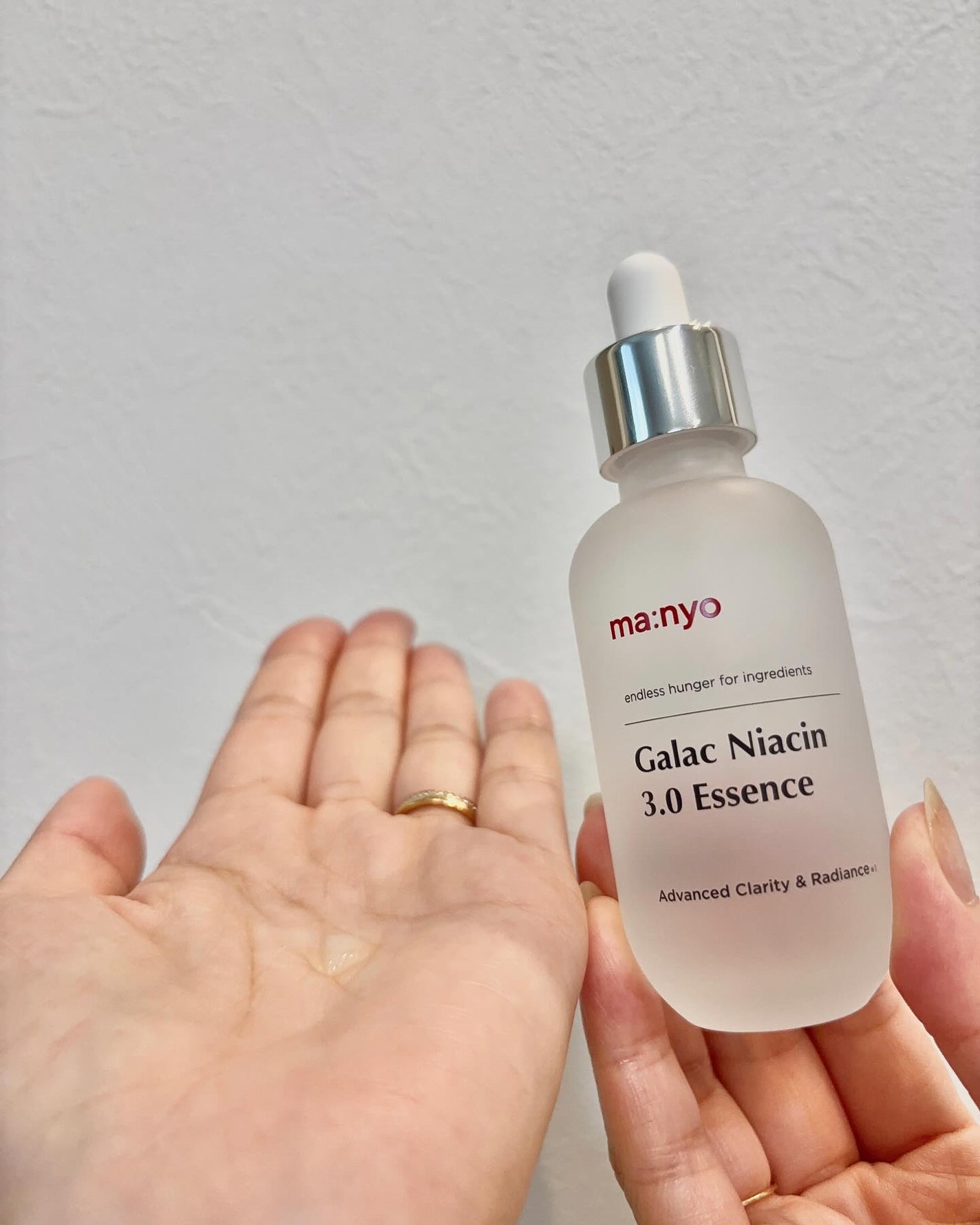 ガラクナイアシン2.0エッセンス/manyo/美容液を使ったクチコミ(4枚目)
