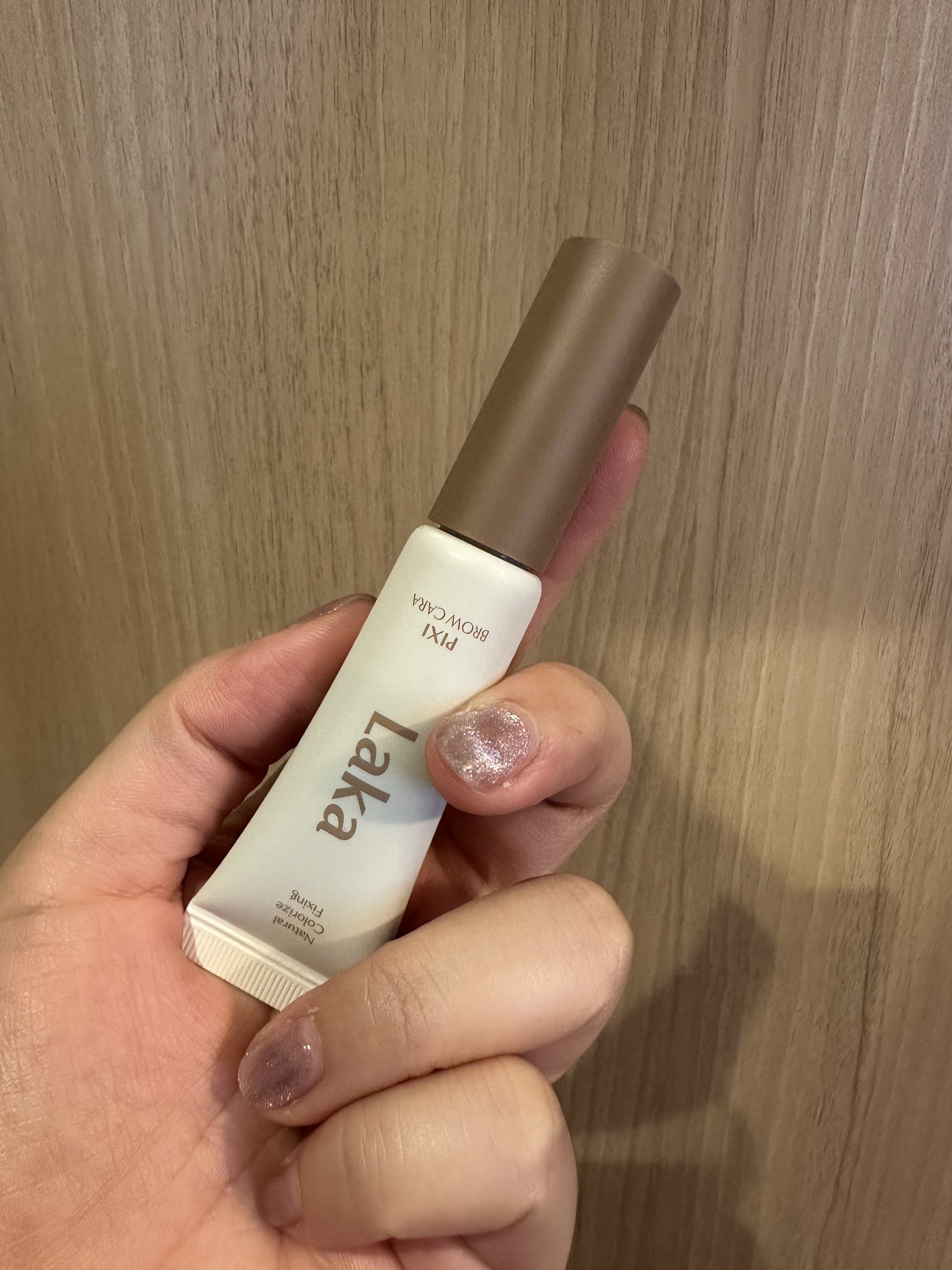 ラカ ピクシーブロウカラ 03 チェストナッツ/Laka/眉マスカラを使ったクチコミ（1枚目）