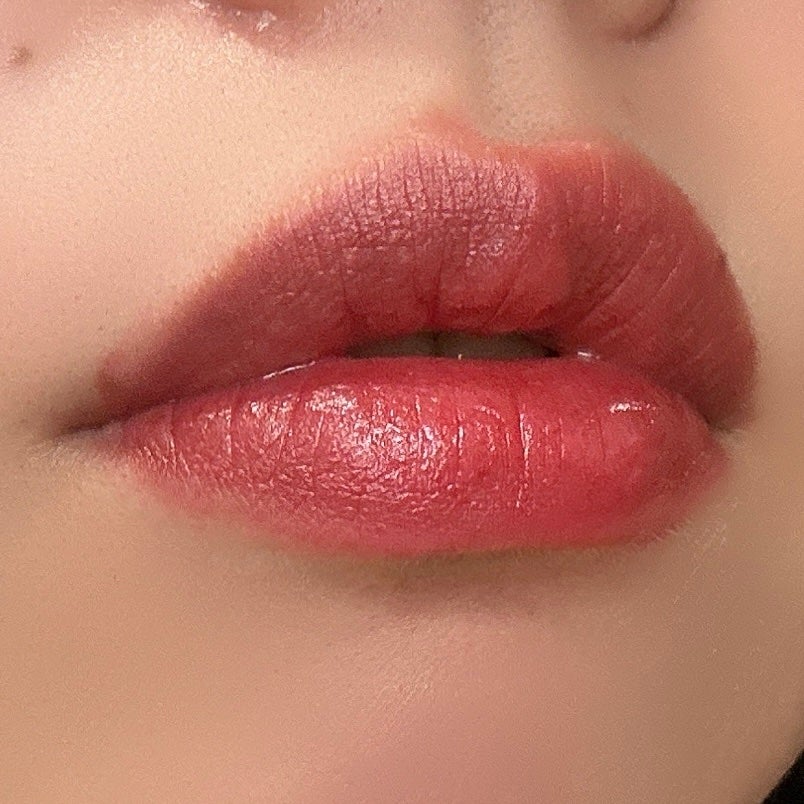 クラッシュド リップ カラー/BOBBI BROWN/口紅を使ったクチコミ(2枚目)