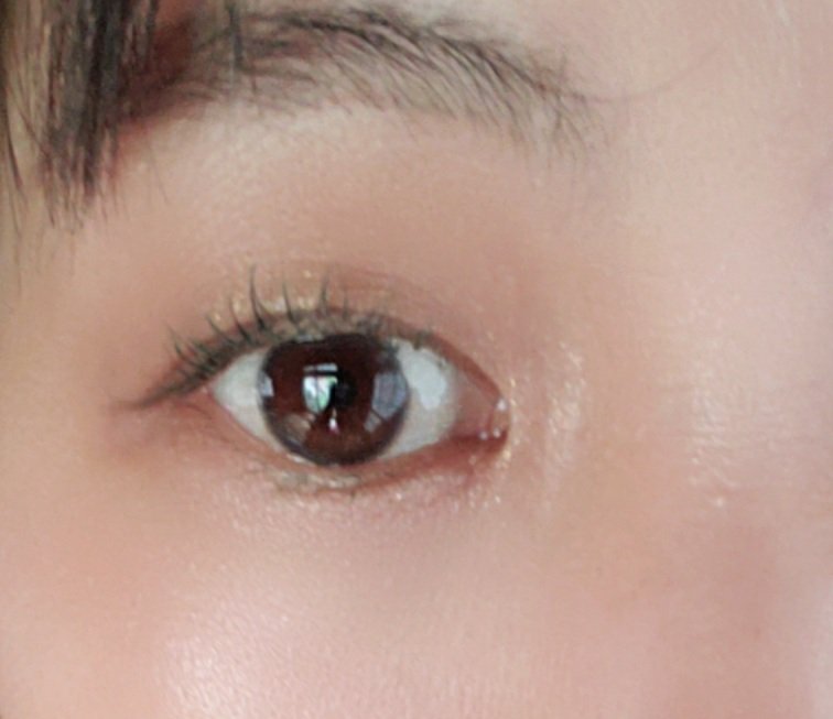 レブロン スーパー ラストラス グリマーグロス 005 グレイズド アーモンド/REVLON/リップグロスを使ったクチコミ（3枚目）