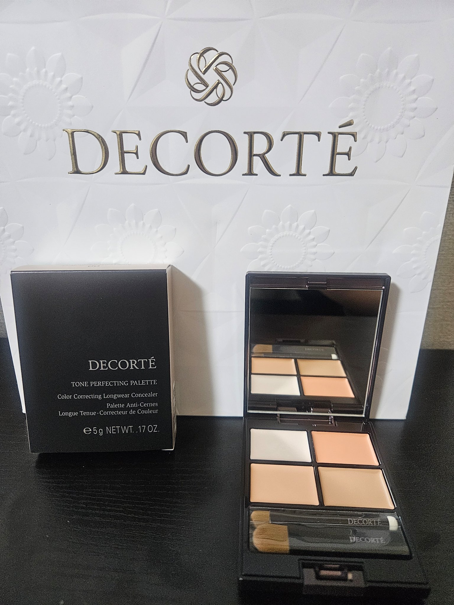 トーンパーフェクティング パレット/DECORTÉ/パレットコンシーラーを使ったクチコミ（1枚目）