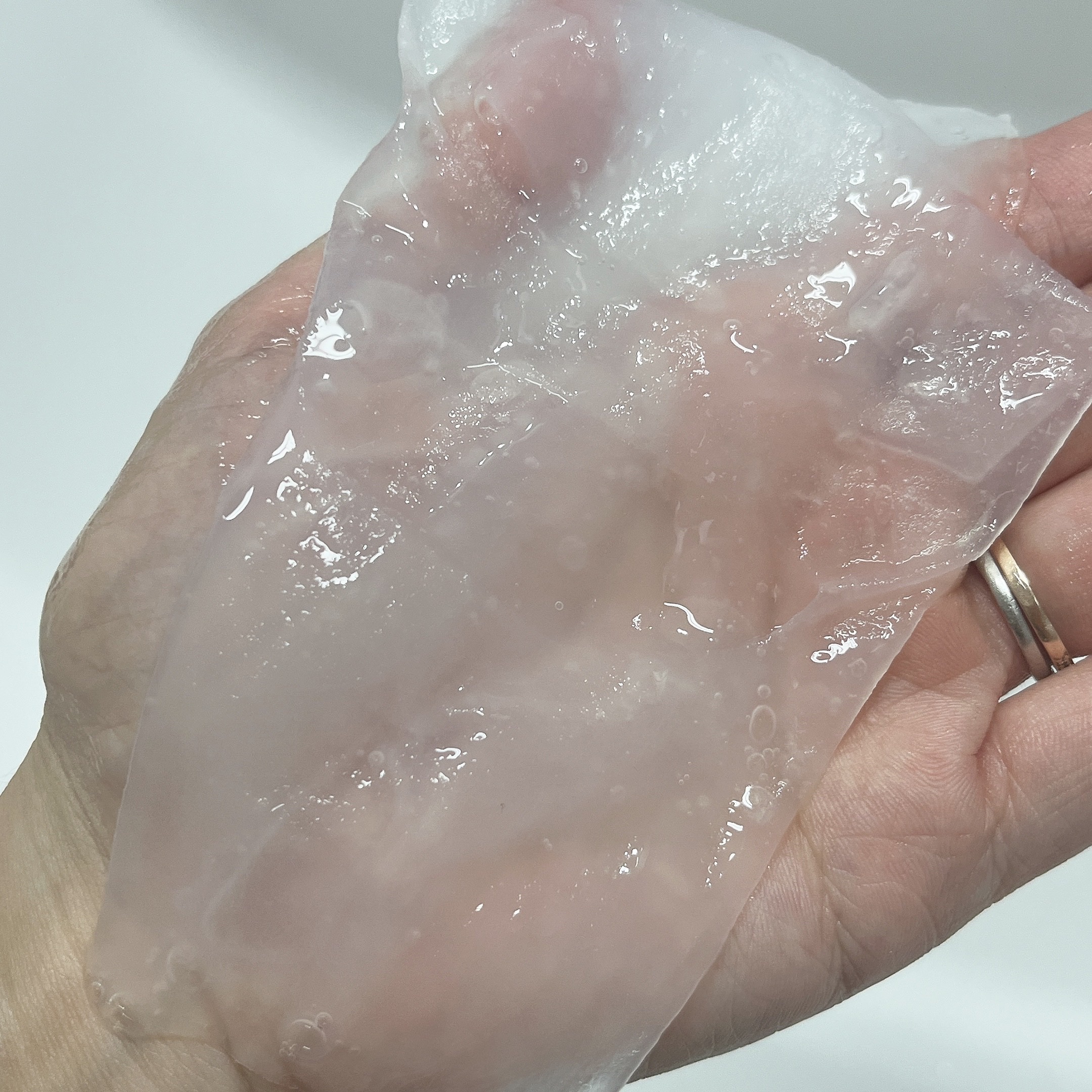 リジュオンリペアエッセンスマスク/ピュレア/シートマスク・パックを使ったクチコミ（2枚目）