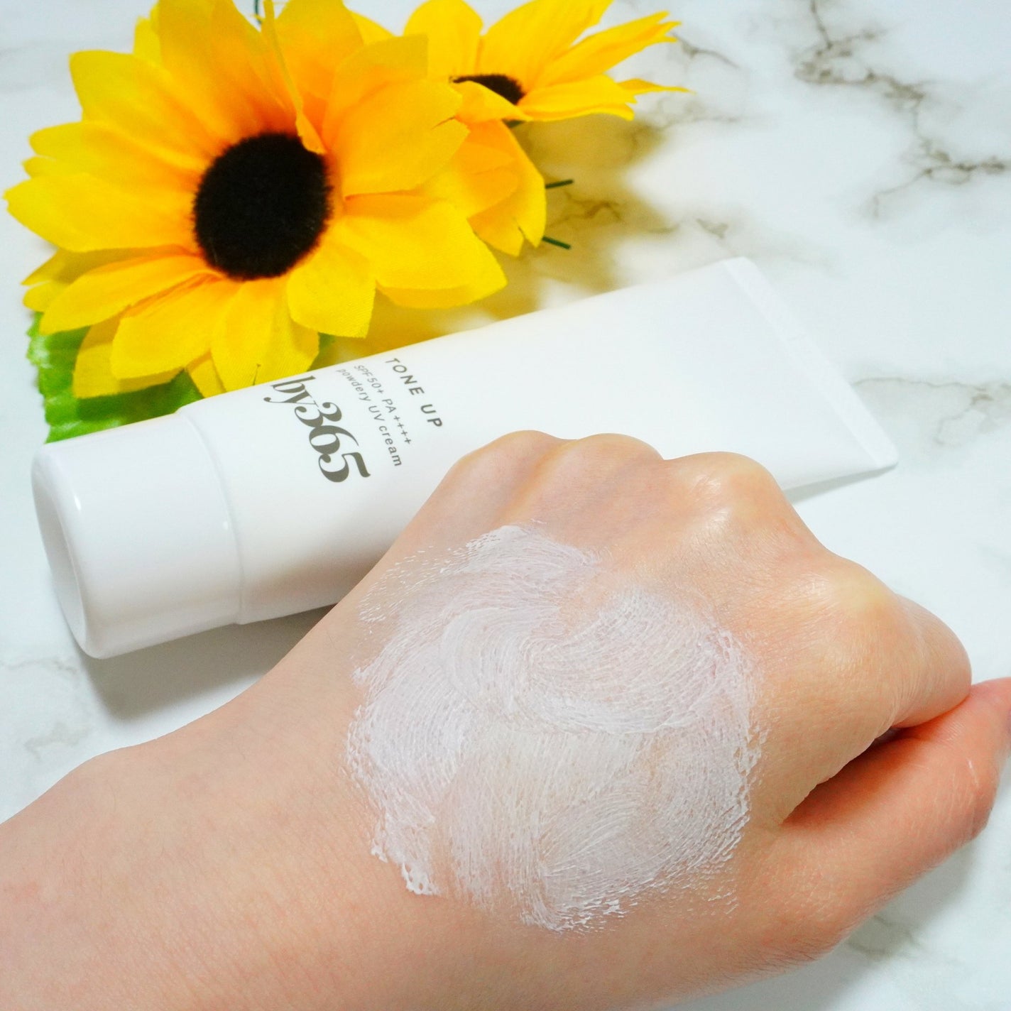 by365 パウダリーUVクリーム トーンアップ/ナリスアップ/日焼け止め・UVケアを使ったクチコミ(4枚目)
