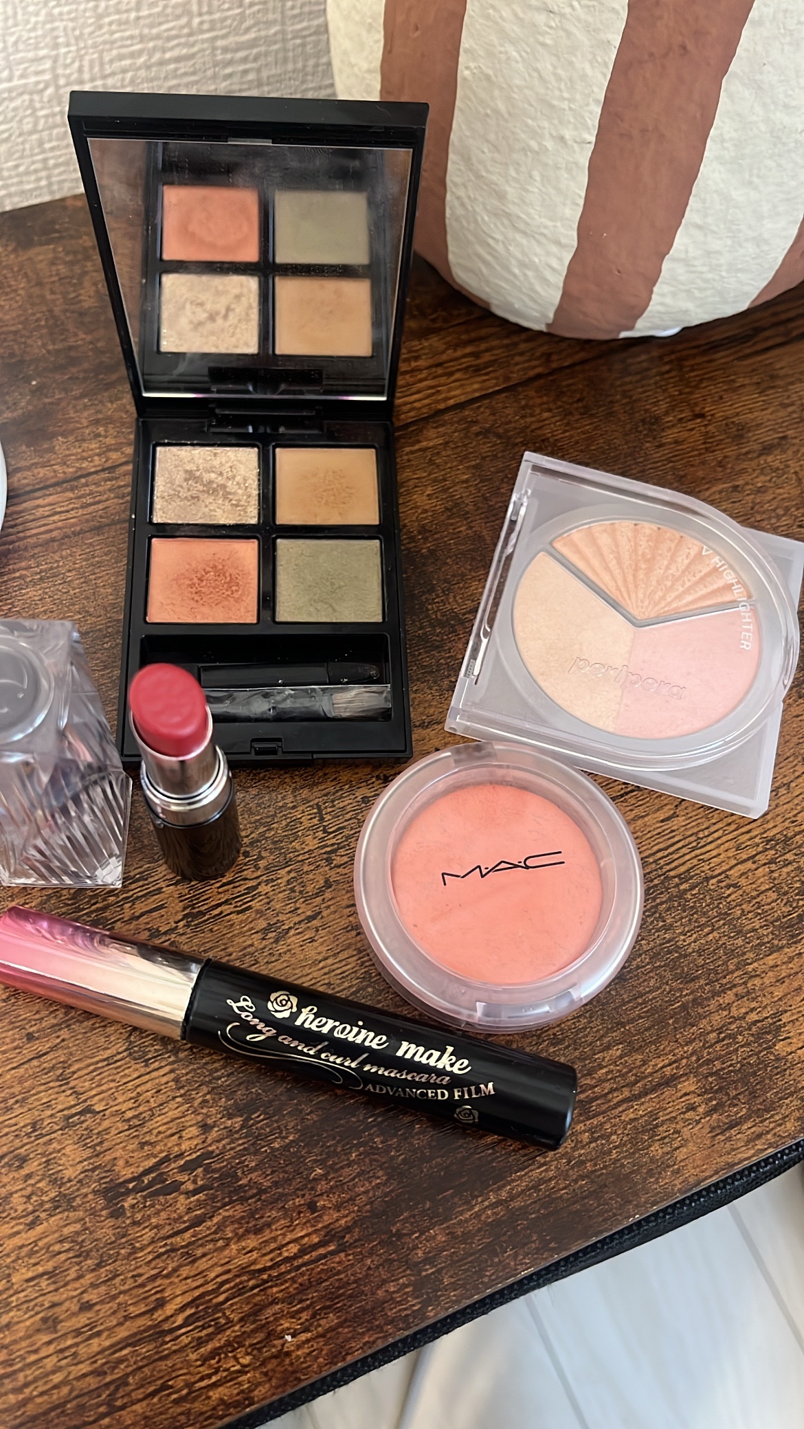 ブイ ハイライター 01 SHINING ON/PERIPERA/ハイライト・シェーディングを使ったクチコミ（1枚目）