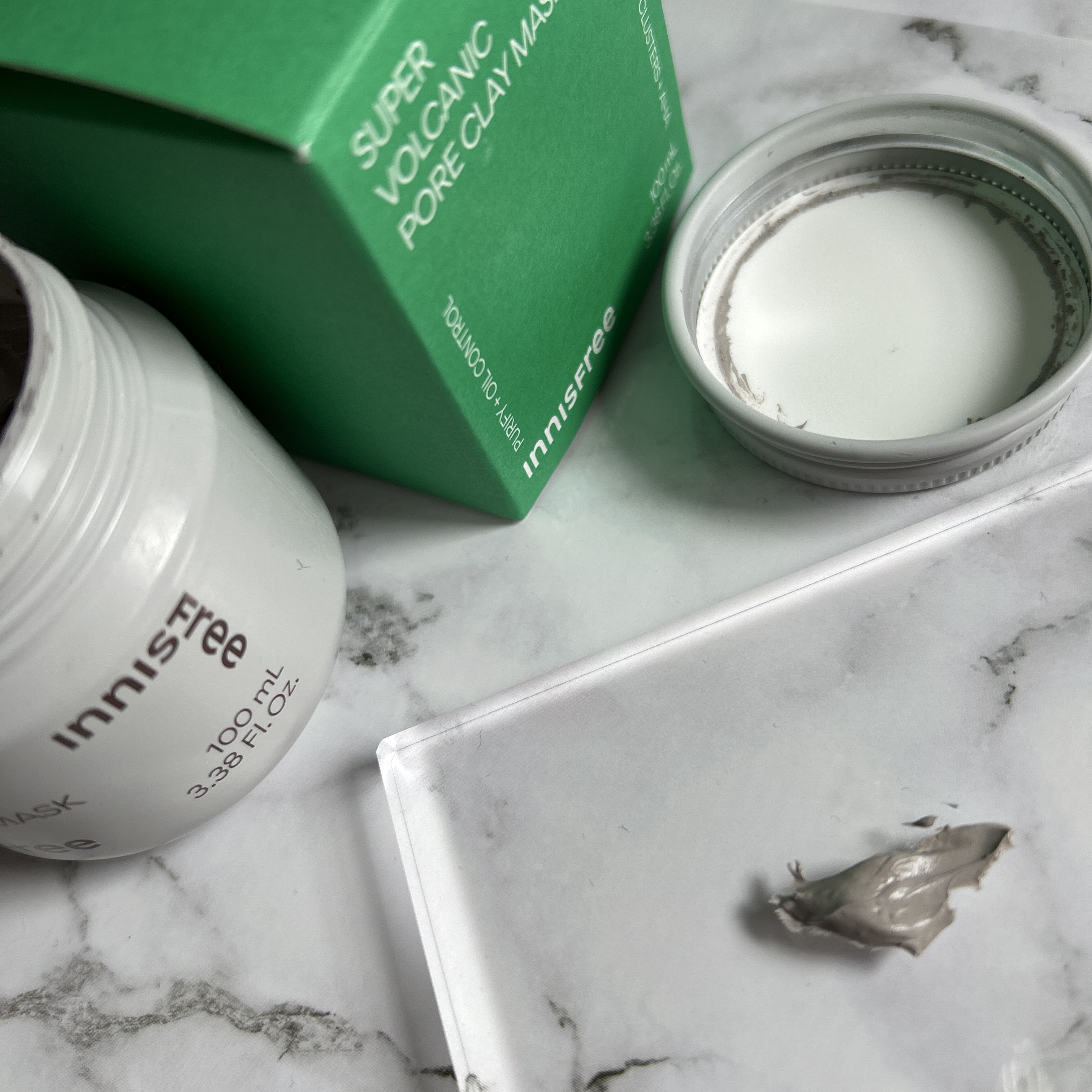 スーパーヴォルカニック　ポア　クレイマスク 100mL/innisfree/洗い流すパック・マスクを使ったクチコミ（2枚目）