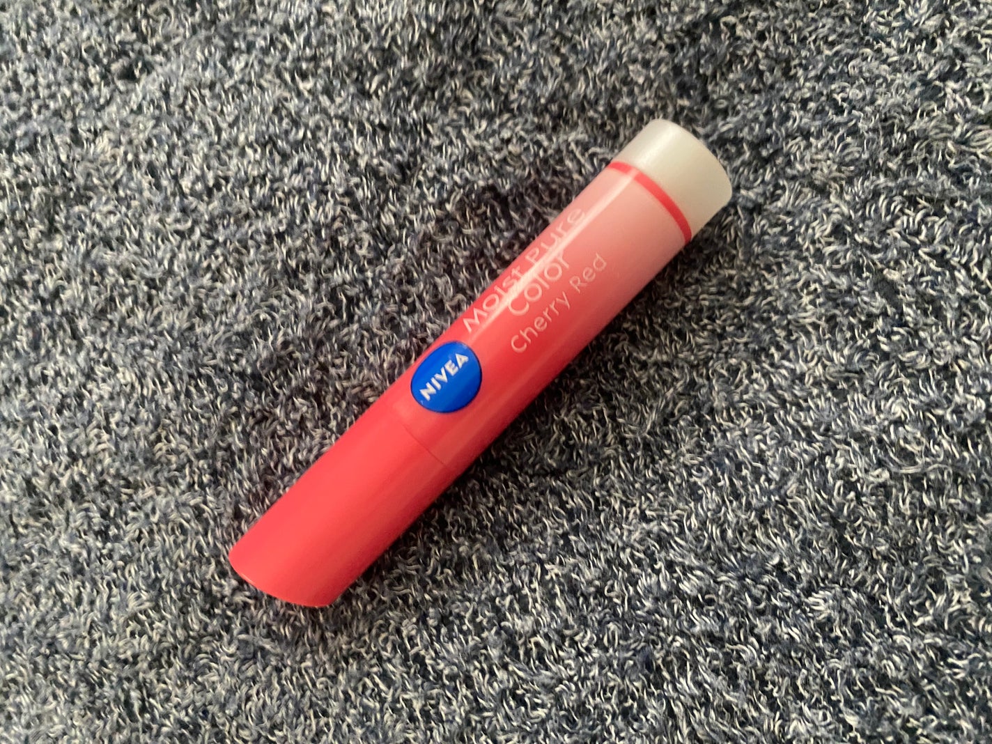 モイストピュアカラーリップ/ニベア/リップクリームを使ったクチコミ(1枚目)