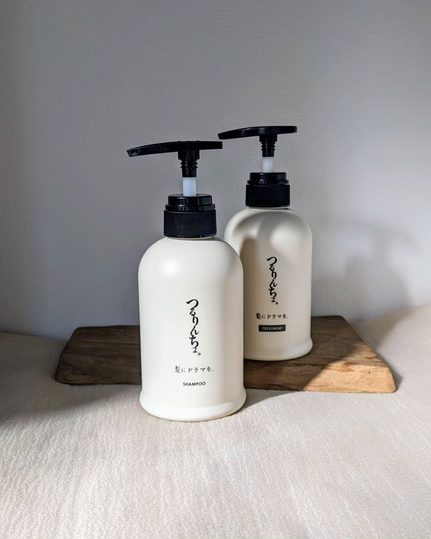 いるかのせなか。オイル/髪にドラマを。/ヘアオイルを使ったクチコミ（2枚目）