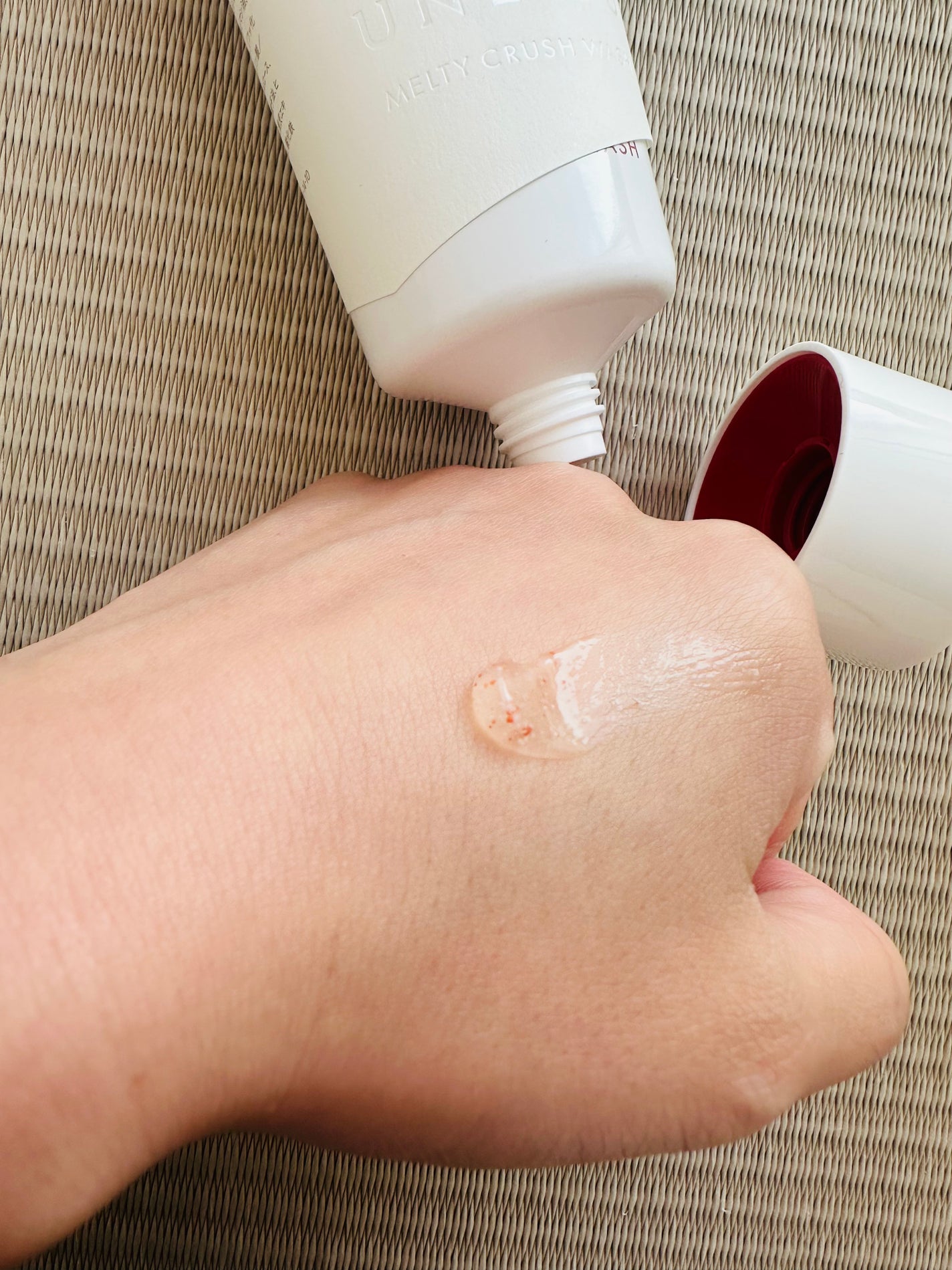 あげぱん on LIPS 「こんばんは!UNLICSメルティクラッシュウォッシュのレビュー..」(3枚目)