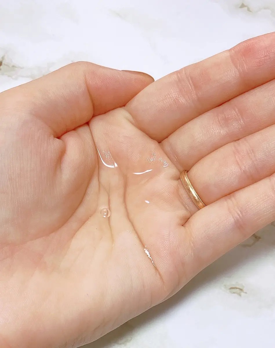 スムース コンディショニング ウォーター/melt/アウトバストリートメントを使ったクチコミ（2枚目）