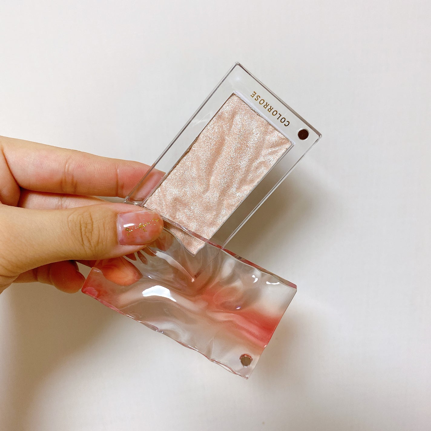 水面ハイライト /COLORROSE/パウダーハイライトを使ったクチコミ(3枚目)