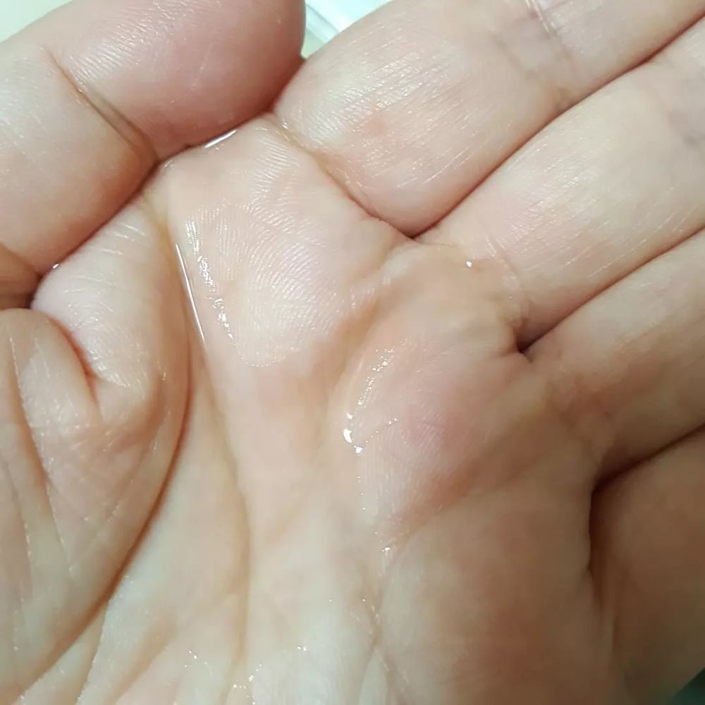 ヒアルロン酸化粧水/ONE THING/化粧水を使ったクチコミ(4枚目)