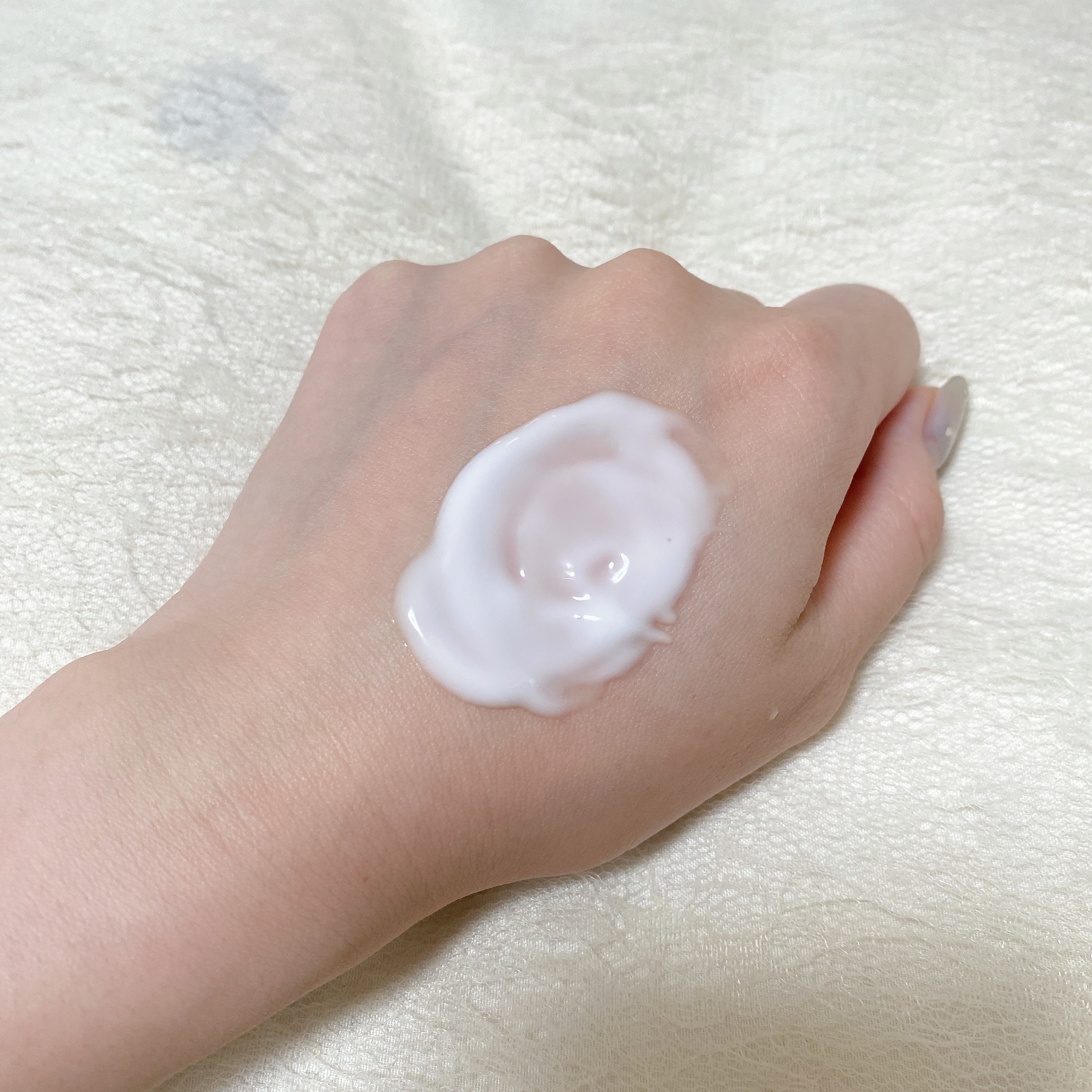 ハトムギボディミルク/岡インターナショナル/ボディミルクを使ったクチコミ（2枚目）