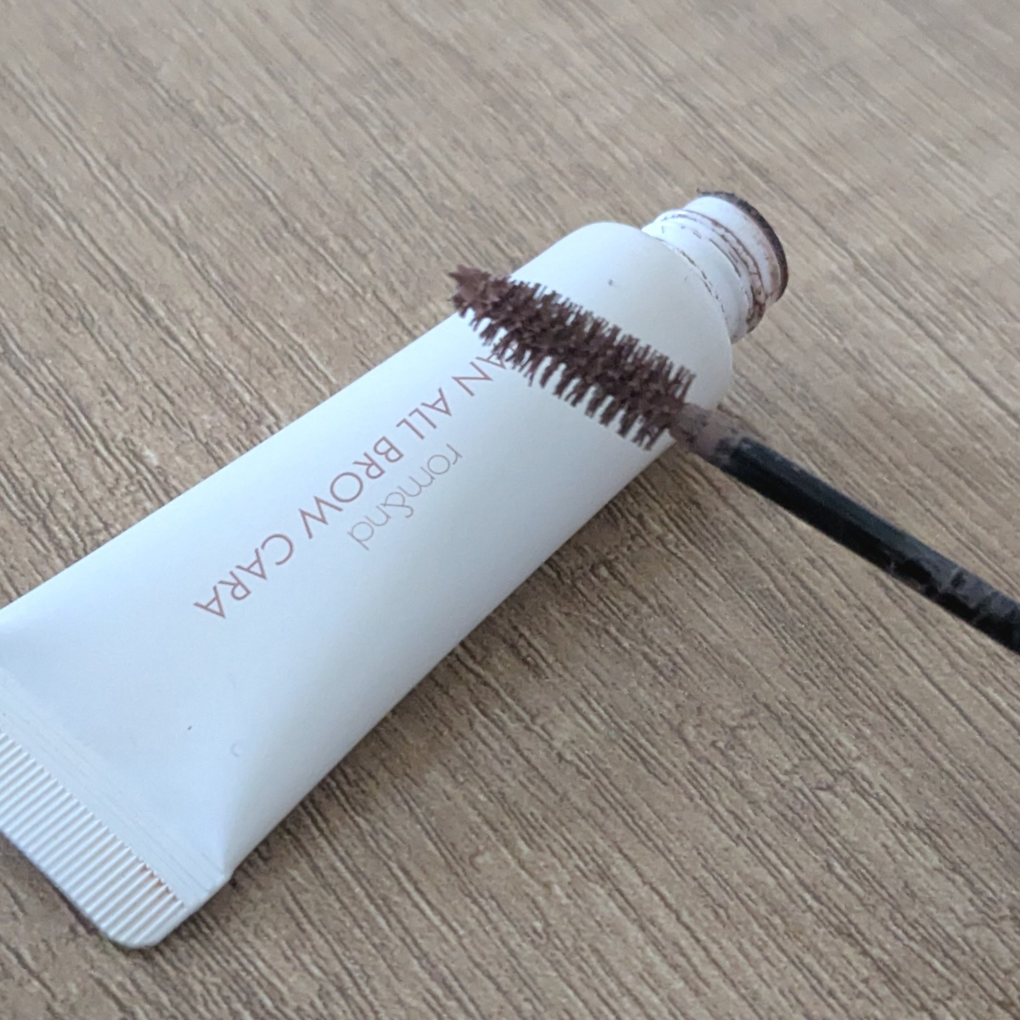 ハンオールブロウカラ/rom&nd/眉マスカラを使ったクチコミ（2枚目）