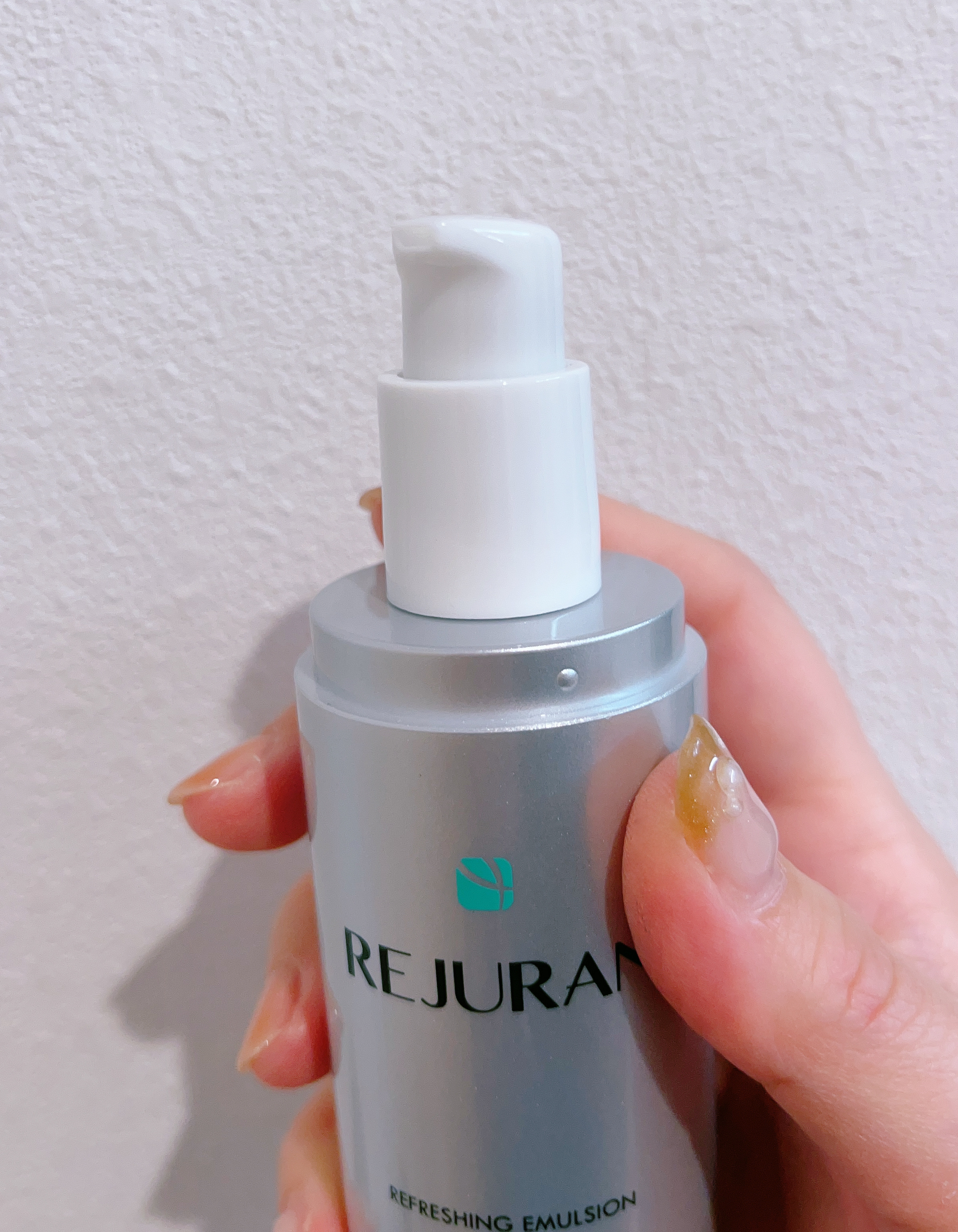 REJURAN リフレッシングエマルジョン 45ml/REJURAN COSMETICS/乳液を使ったクチコミ（2枚目）