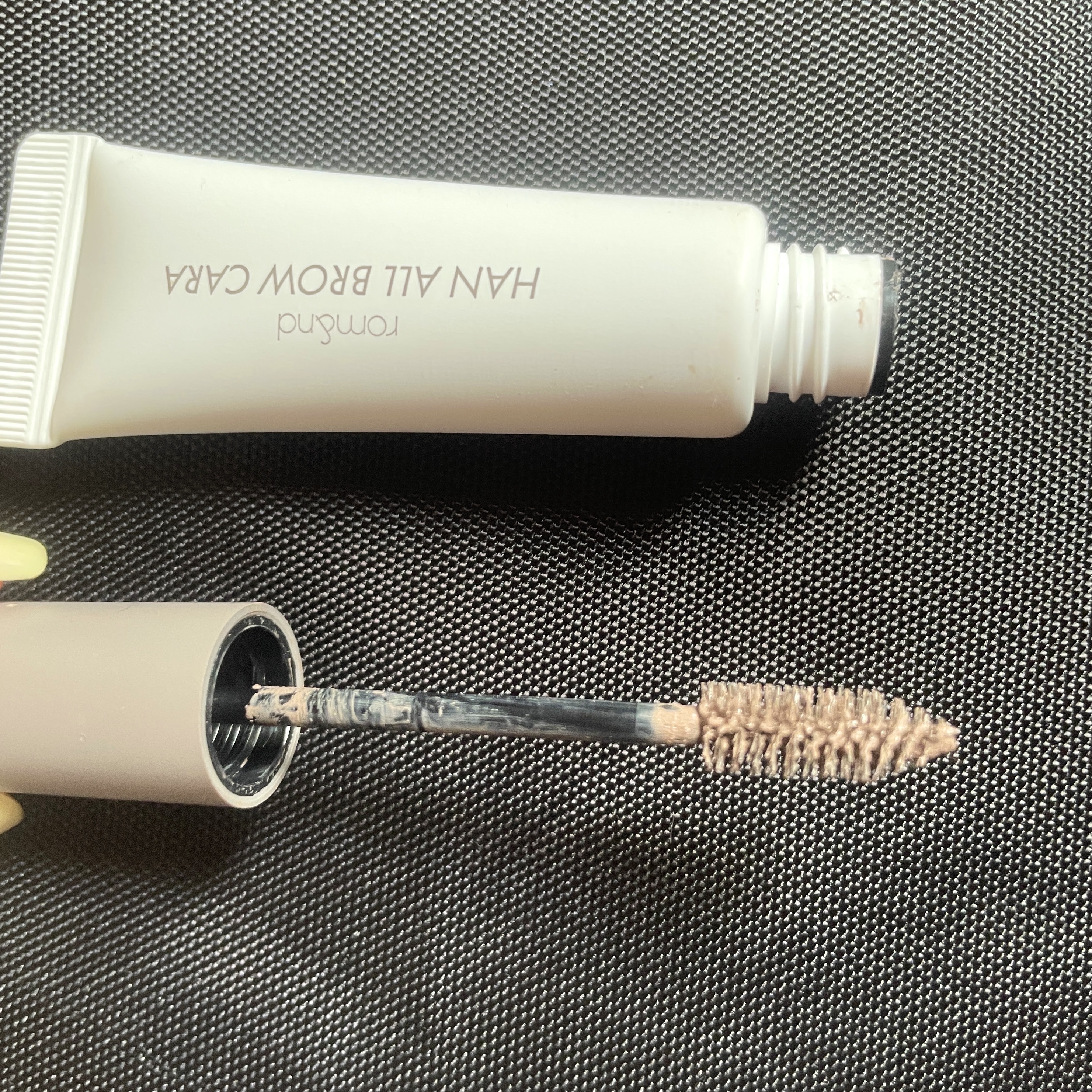 ハンオールブロウカラ/rom&nd/眉マスカラを使ったクチコミ（1枚目）