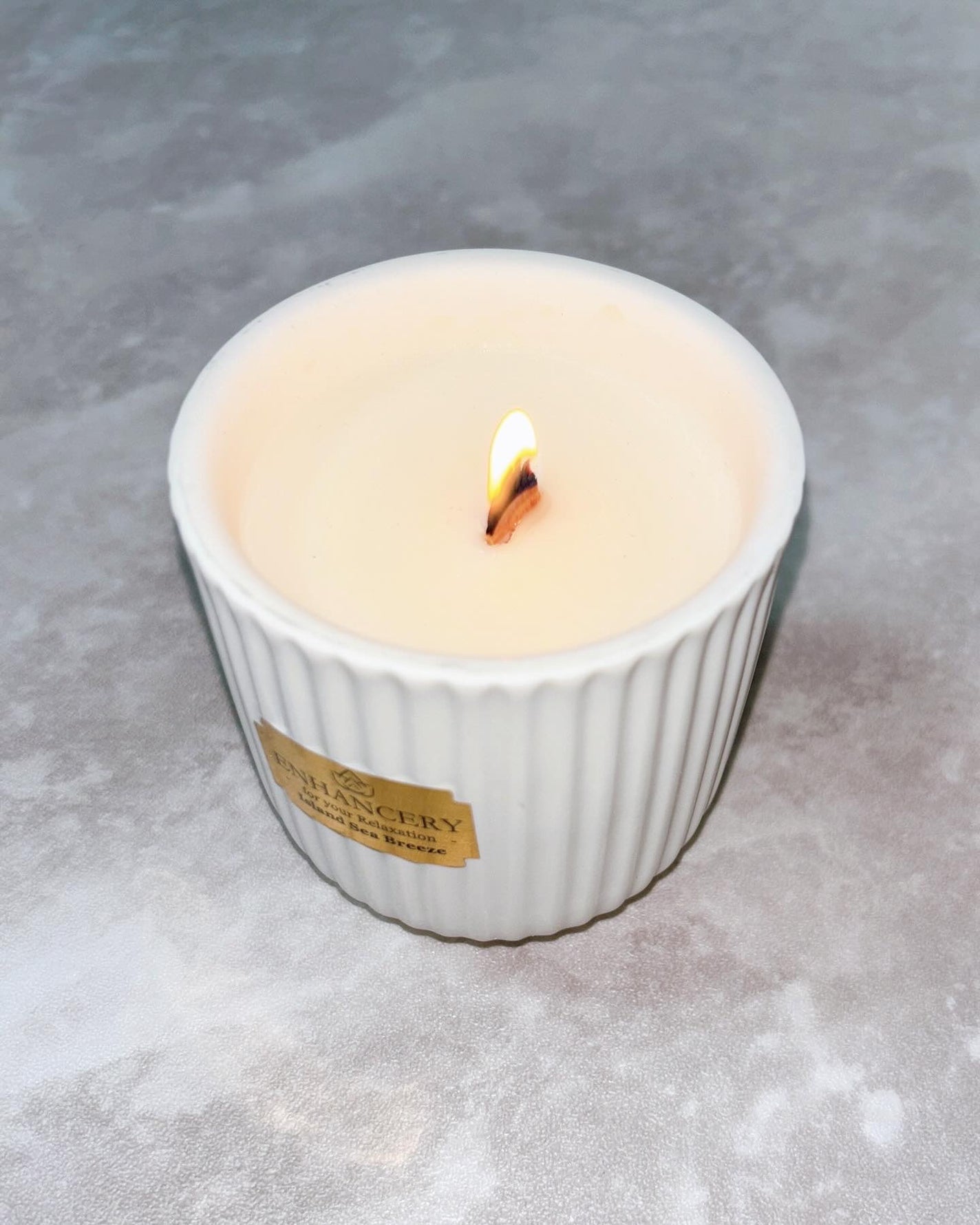 ウッドウィックアロマキャンドル/ENHANCERY/アロマキャンドルを使ったクチコミ(5枚目)