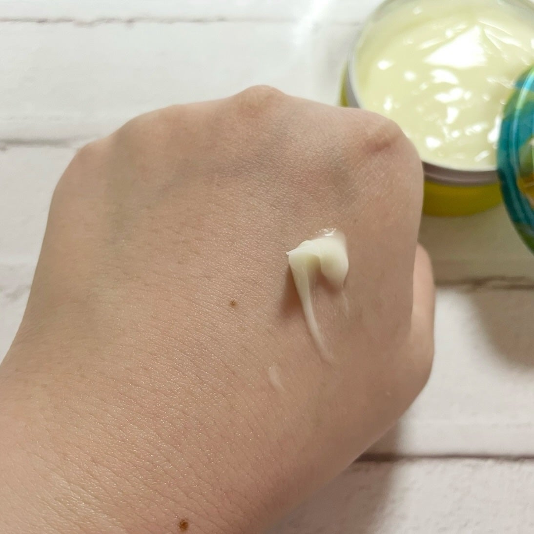 スチームクリーム ハッカ&アロエ レモン/STEAMCREAM/ボディクリームを使ったクチコミ(3枚目)