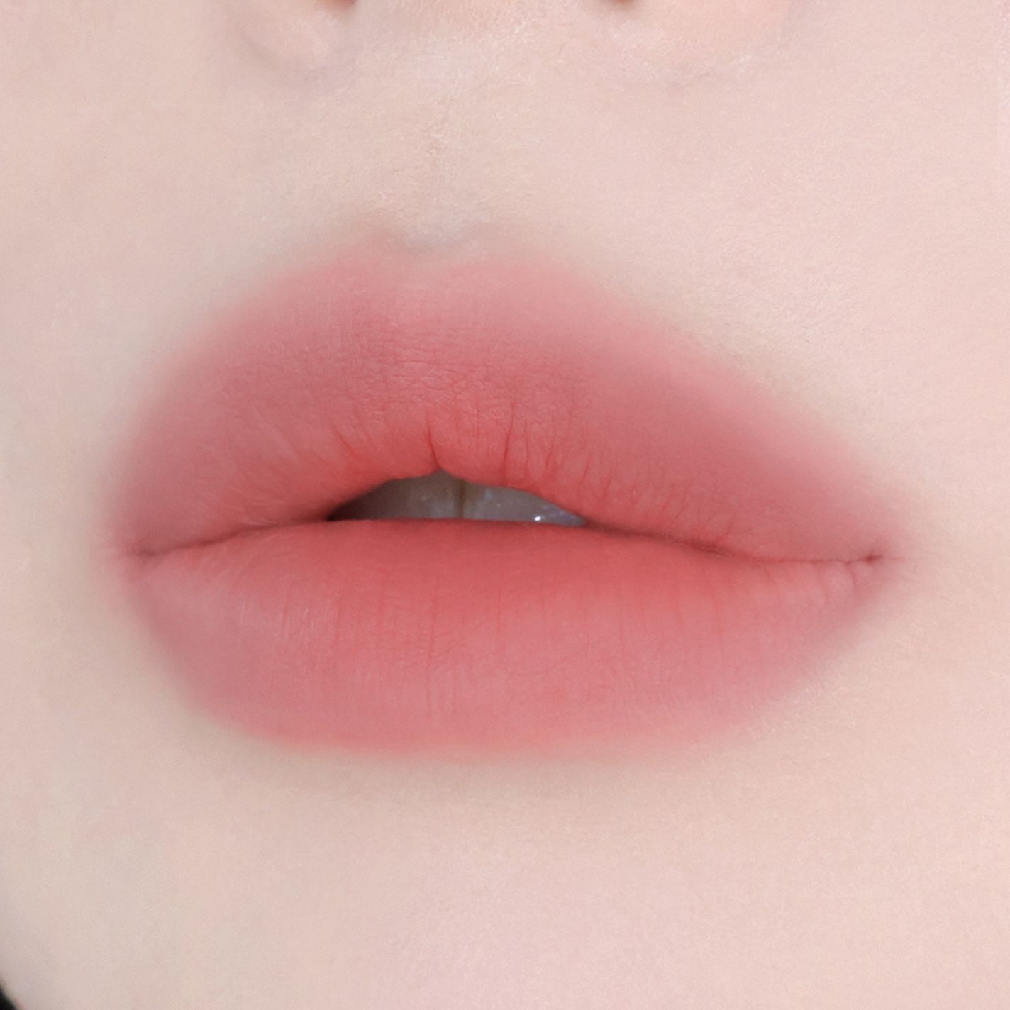 メルティングブラーリップポット 05 LESSENING（レスニング）