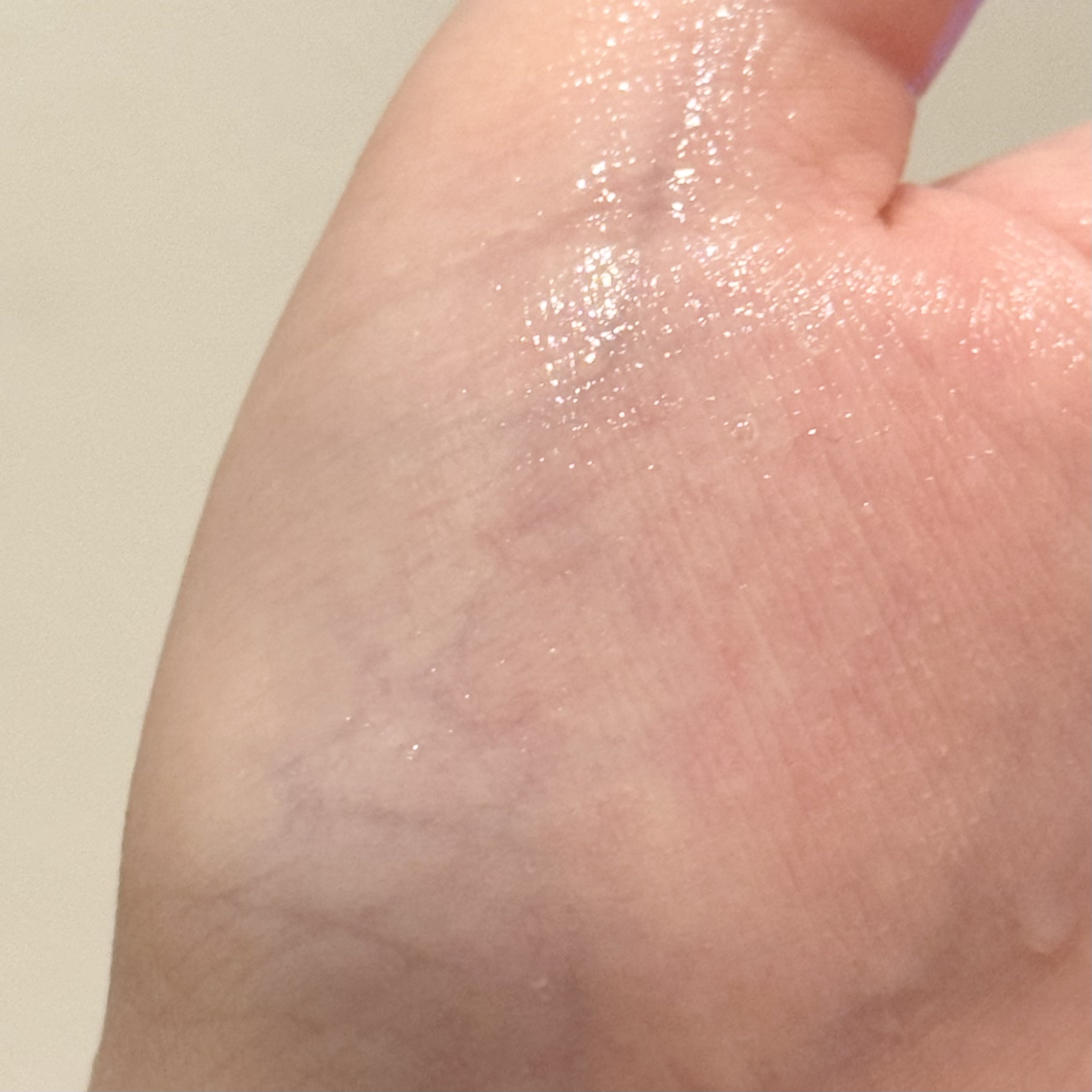 うるおいミスト+/MAKE COVER/ミスト状化粧水を使ったクチコミ（2枚目）