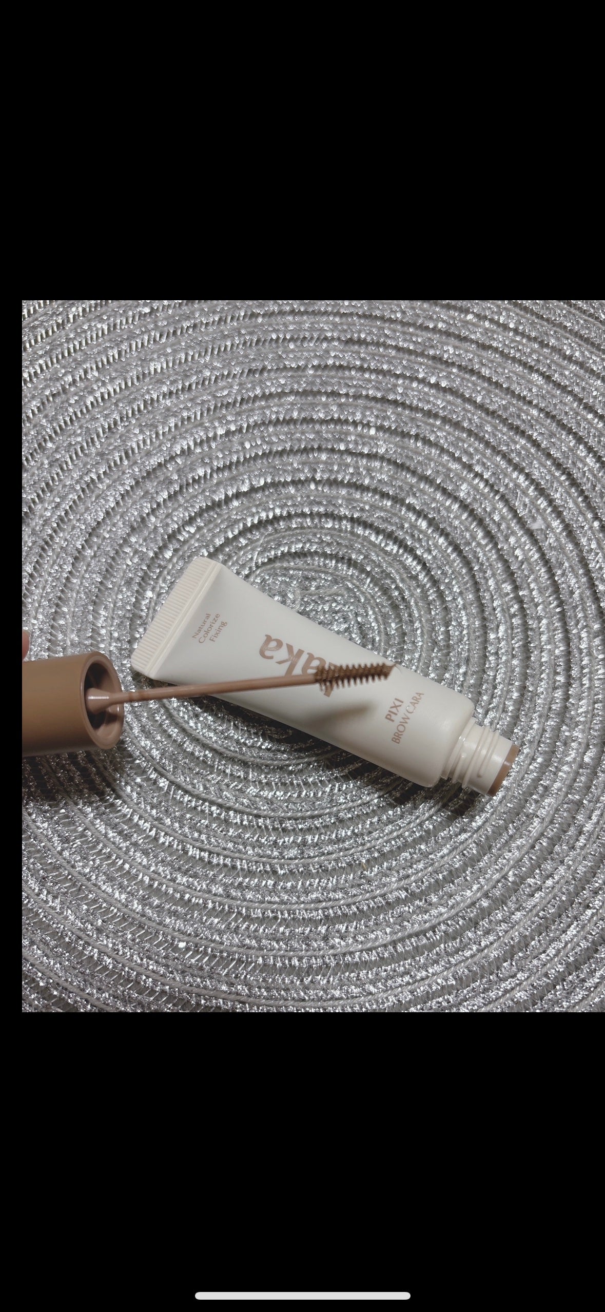 ラカ ピクシーブロウカラ/Laka/眉マスカラを使ったクチコミ(2枚目)