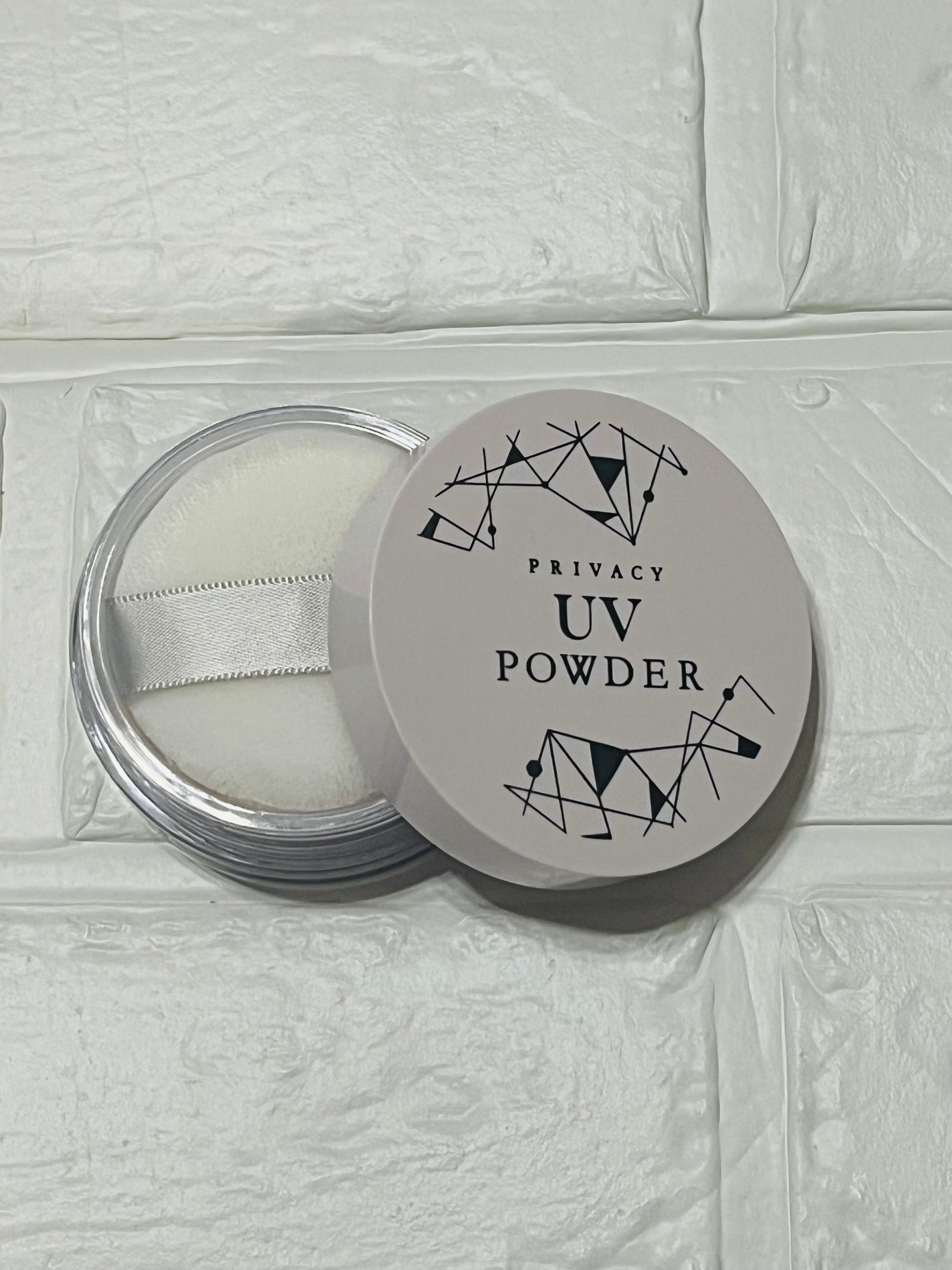 プライバシーUVパウダー50/プライバシー/ルースパウダーを使ったクチコミ(1枚目)
