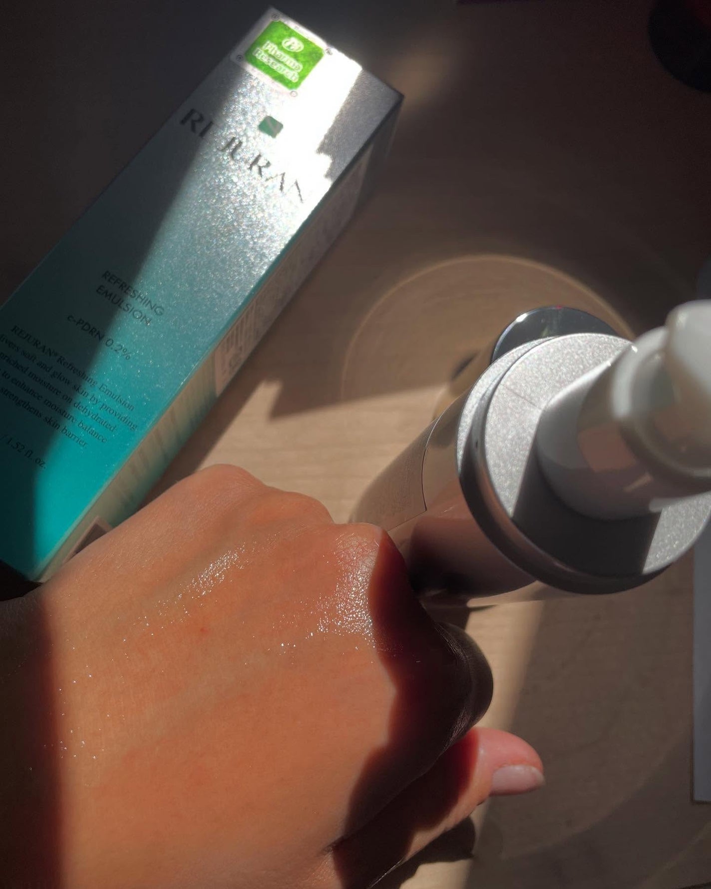 REJURAN リフレッシングエマルジョン 45ml/REJURAN COSMETICS/乳液を使ったクチコミ(5枚目)