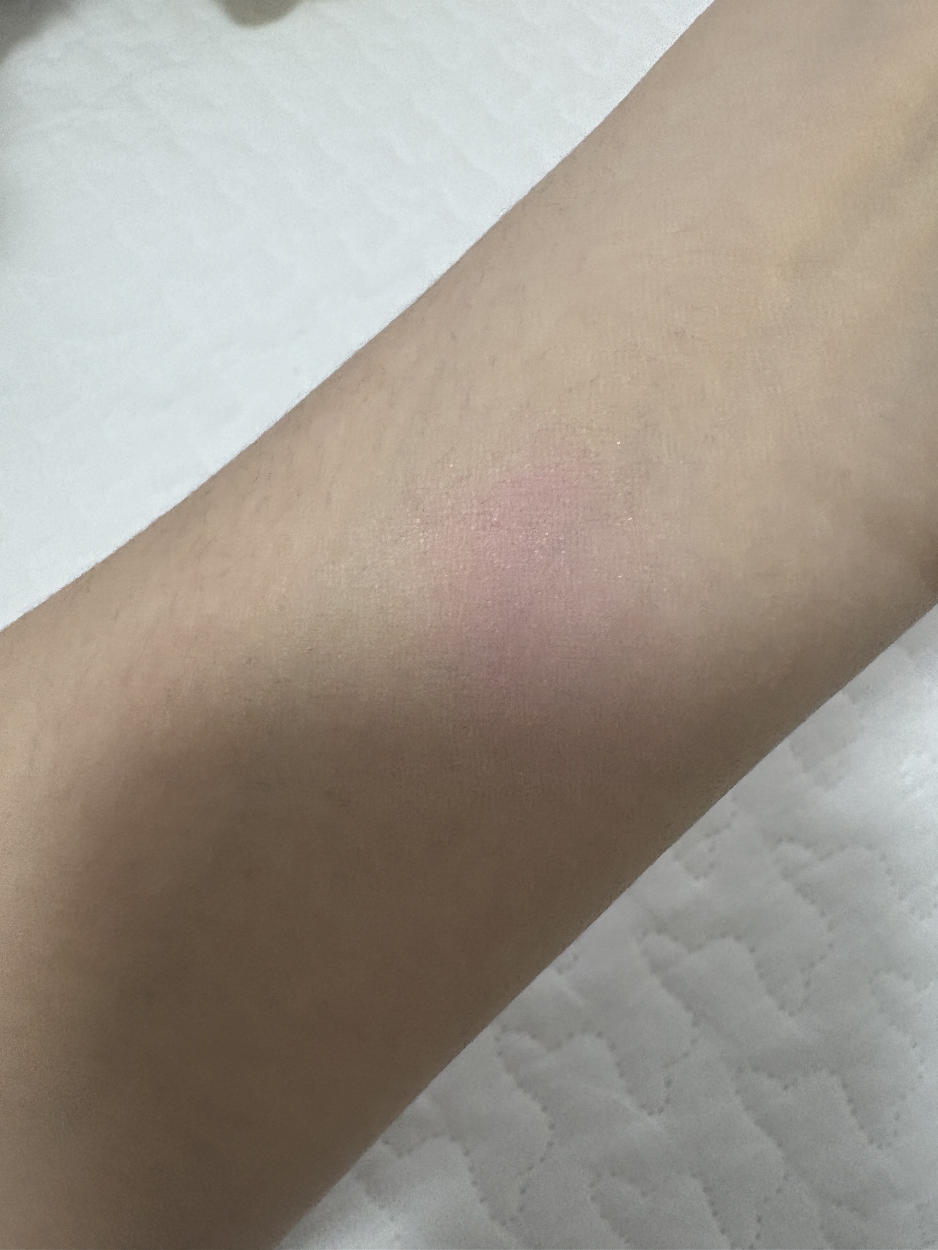 ブラリーチーク(ディズニーエディション) 02 ウエービーコーラル/espoir/チークを使ったクチコミ（3枚目）