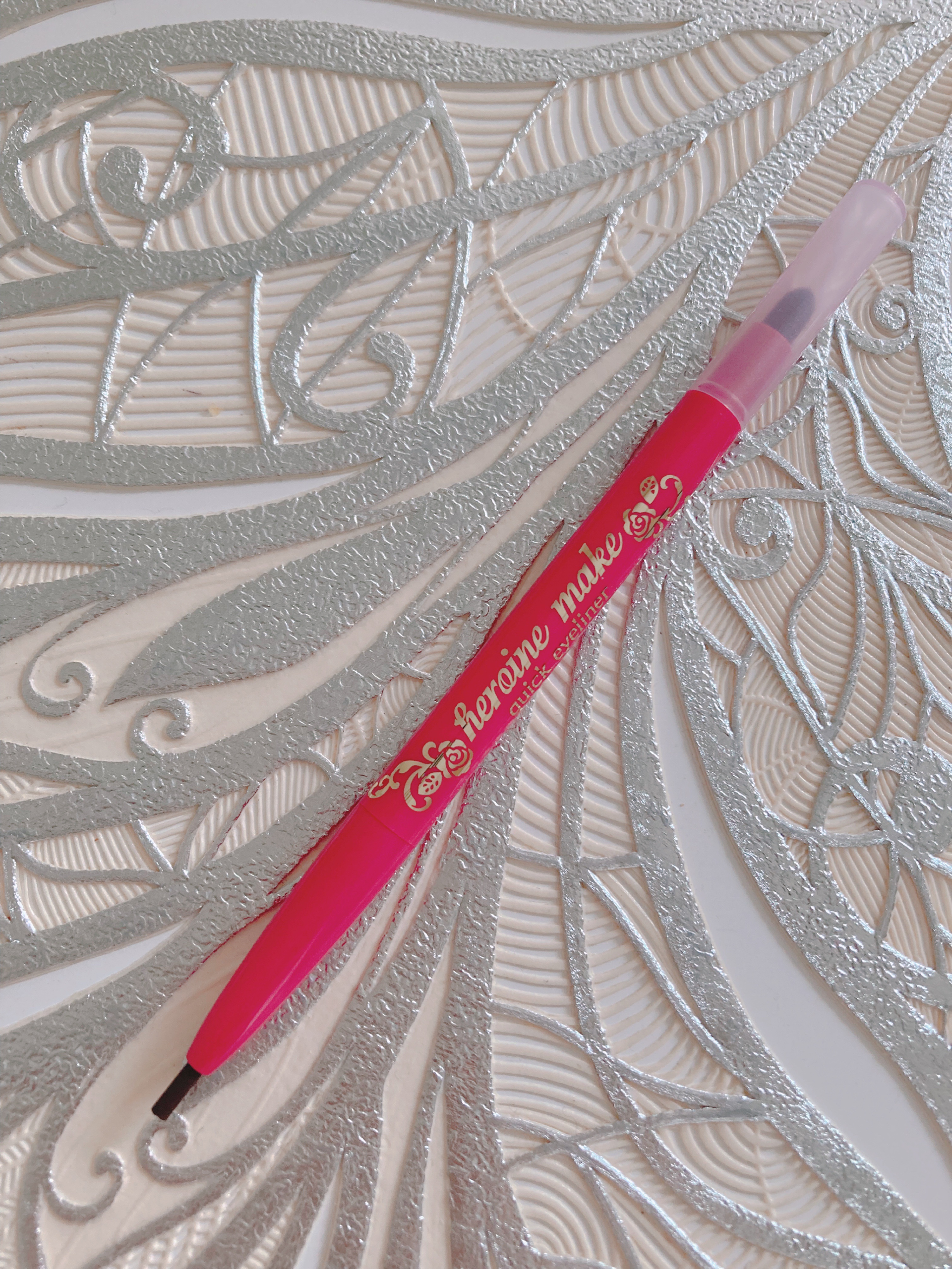 ヒロインメイク クイックアイライナーNのクチコミ「ヒロインメイククイックアイライナーN
色ブラウン　¥543
ヨドバシカメラのネットにて購入しま.....」（2枚目）