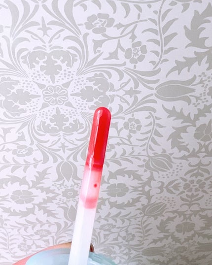 ジューシーベリープランピングリップオイル/TOCOBO/リップグロスを使ったクチコミ(5枚目)