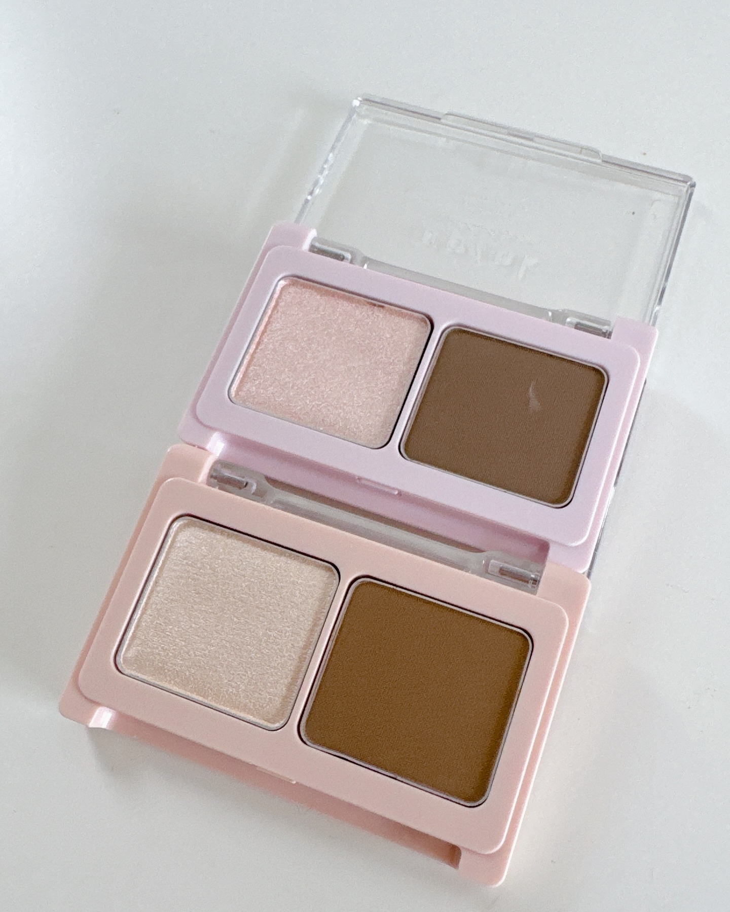 グロウアップコントゥアパレット/upink/パウダーハイライトを使ったクチコミ（3枚目）