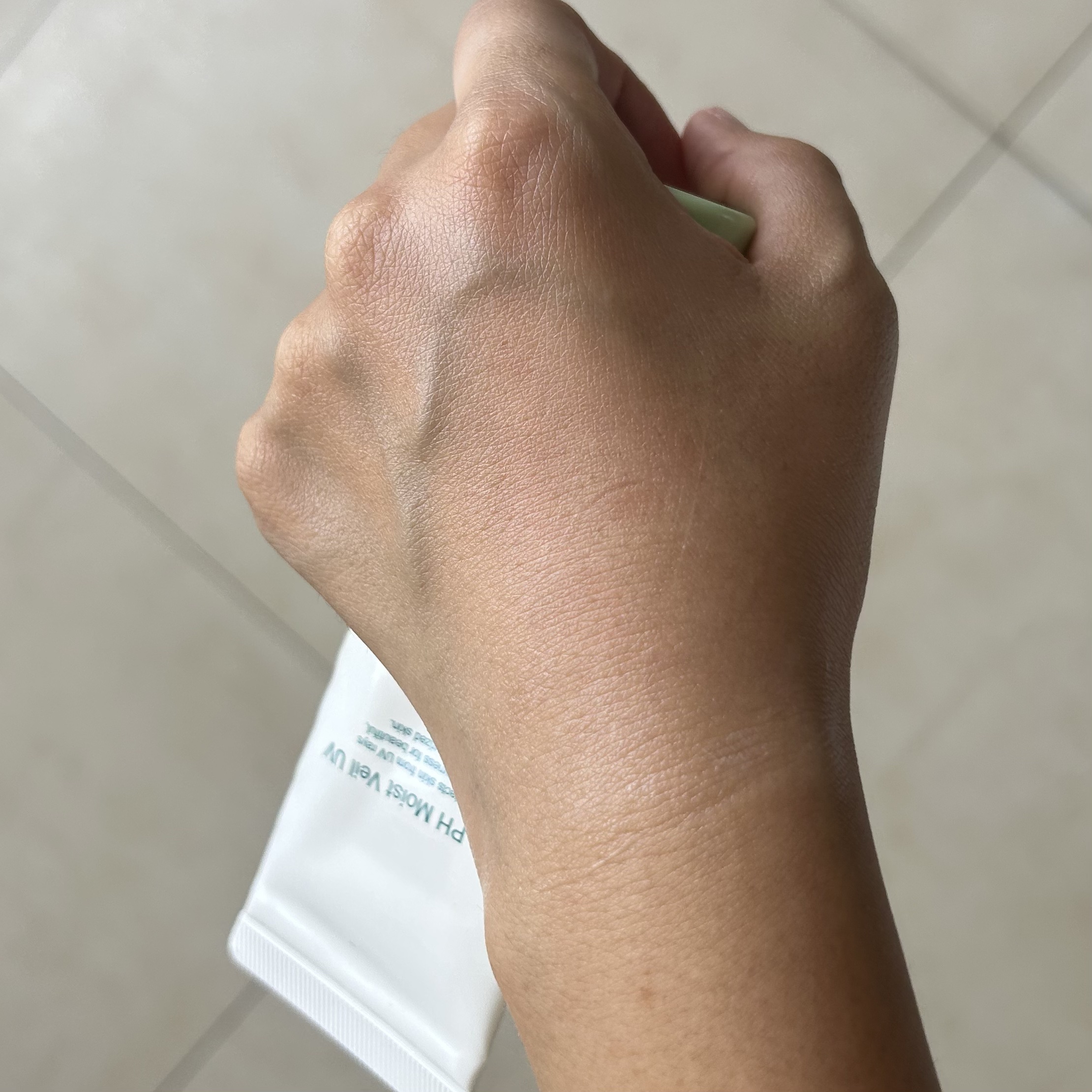 PHモイストヴェールUV/ビービーラボラトリーズ/日焼け止めローションを使ったクチコミ（3枚目）