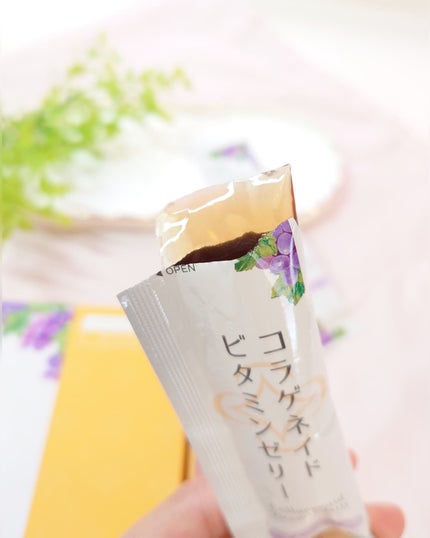 コラゲネイド ビタミンゼリー グレープ味/新田ゼラチンダイレクト/ゼリー飲料を使ったクチコミ(4枚目)