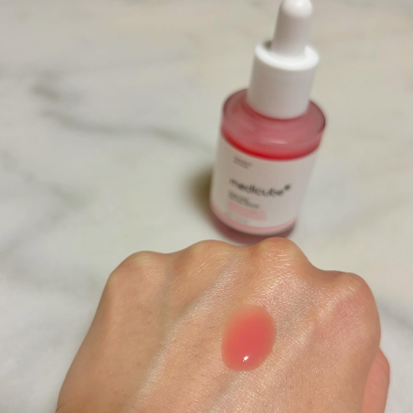 PDRNピンクアンプル PDRN 10,000ppm配合/MEDICUBE/美容液を使ったクチコミ（3枚目）