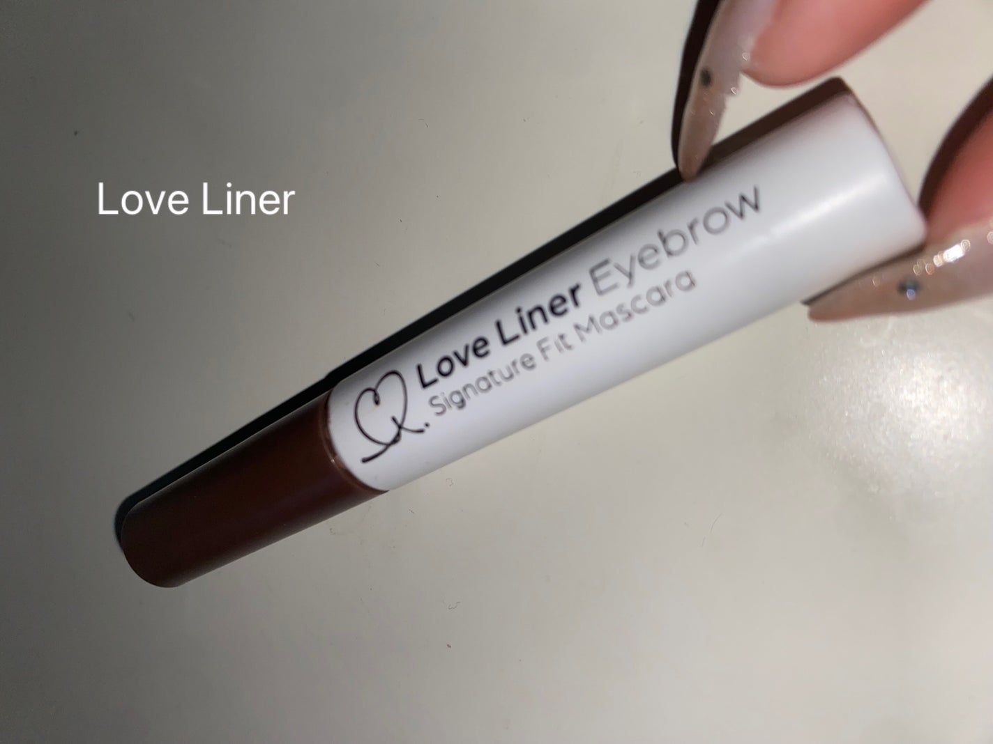 ラブ・ライナー シグネチャーフィットマスカラ<アイブロウ>/ラブ・ライナー/眉マスカラを使ったクチコミ(1枚目)