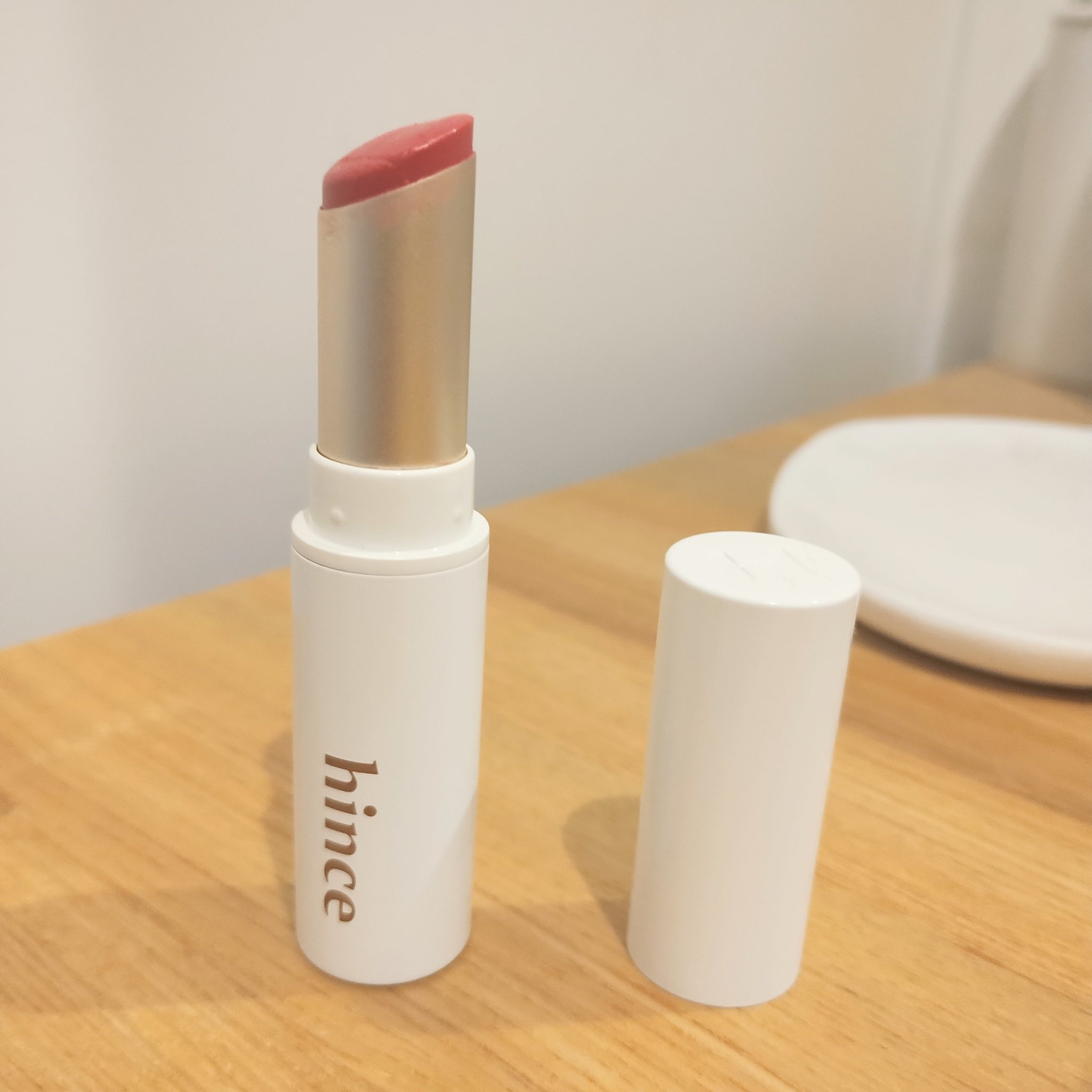 ムードインハンサーリップグロウ LW006 レットミーデュー/hince/口紅を使ったクチコミ（1枚目）