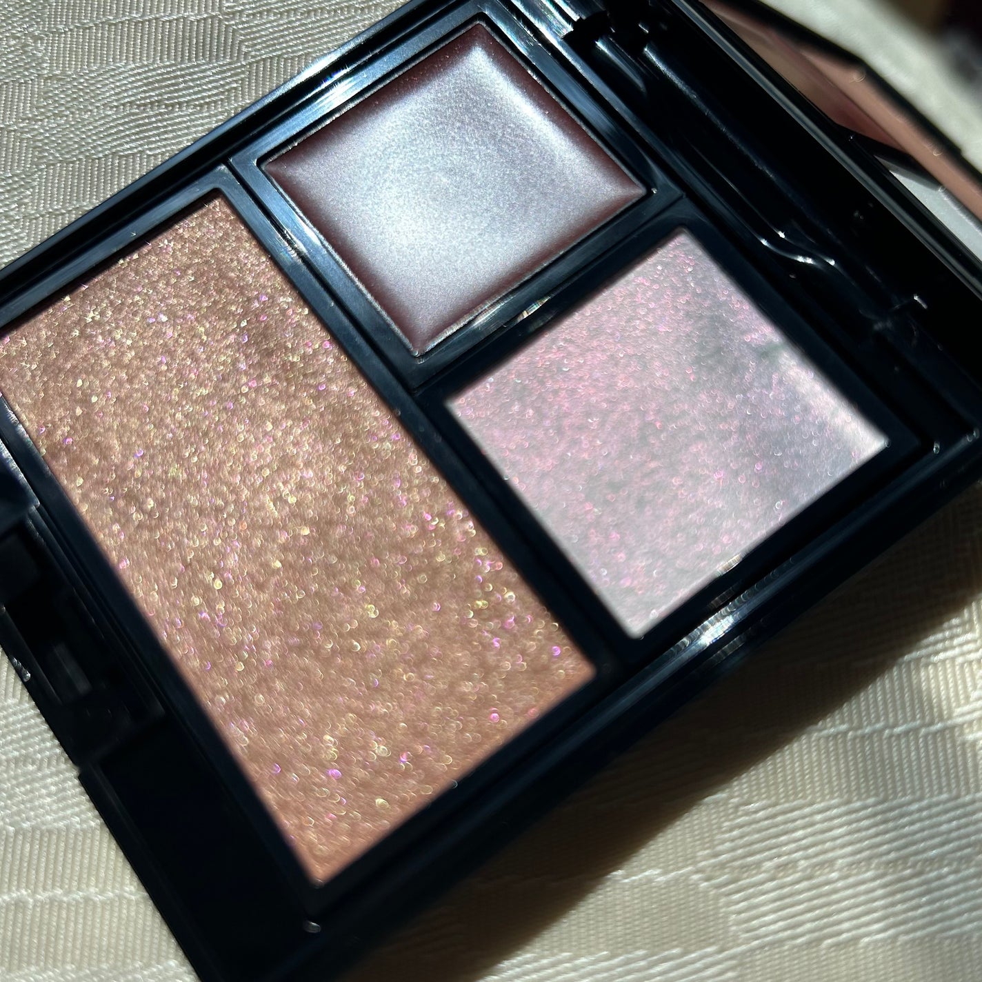 コンパクト ケース I/ADDICTION/その他化粧小物を使ったクチコミ(5枚目)