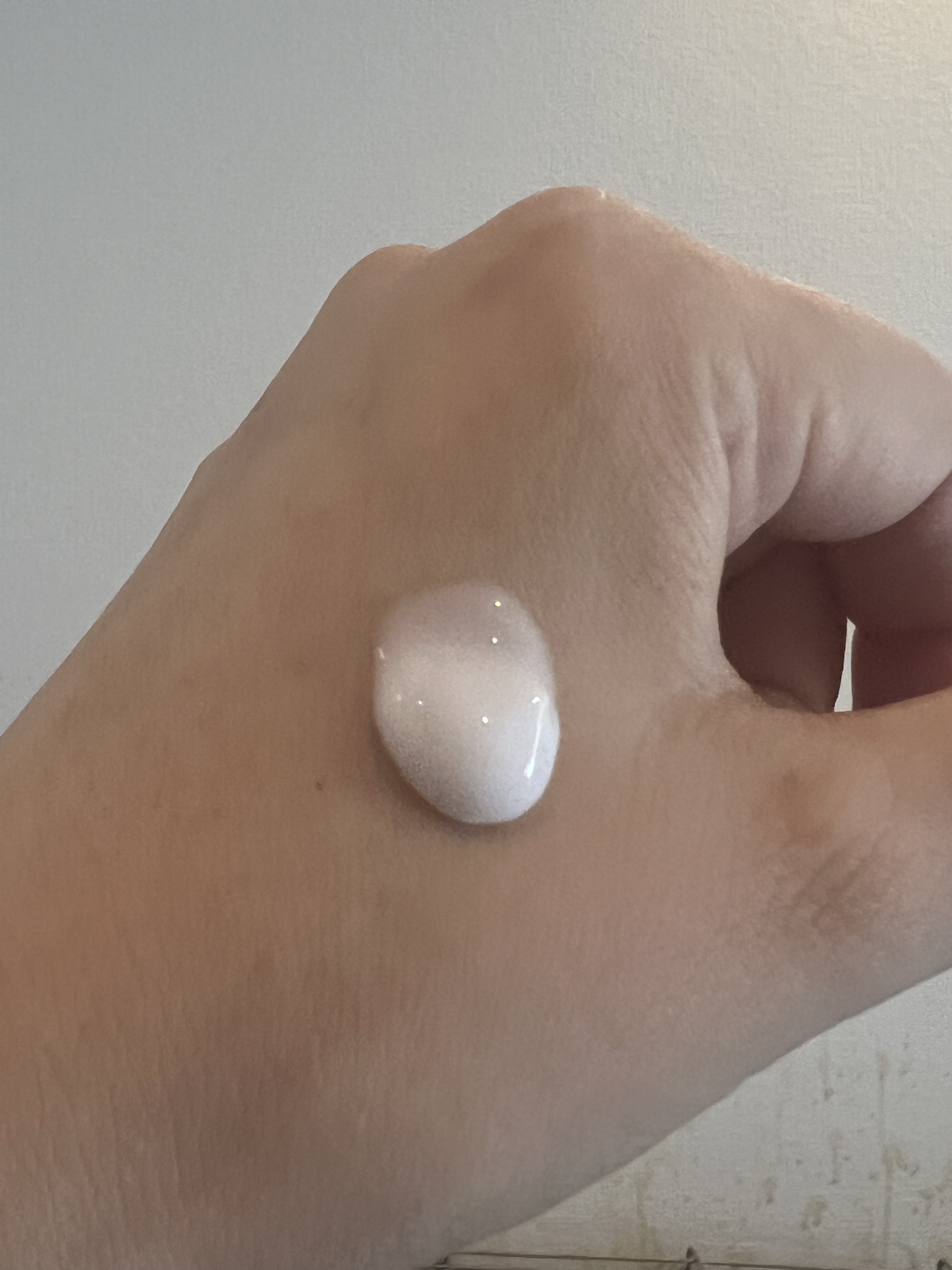 ミノン アミノモイスト 薬用アクネケア ミルク/ミノン/乳液を使ったクチコミ（2枚目）