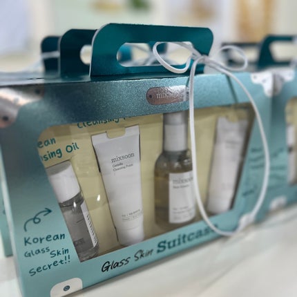 あやこ @フォロバ100 on LIPS 「ENHYPENがブランドモデルを務めるmixsoonのポップア..」(6枚目)