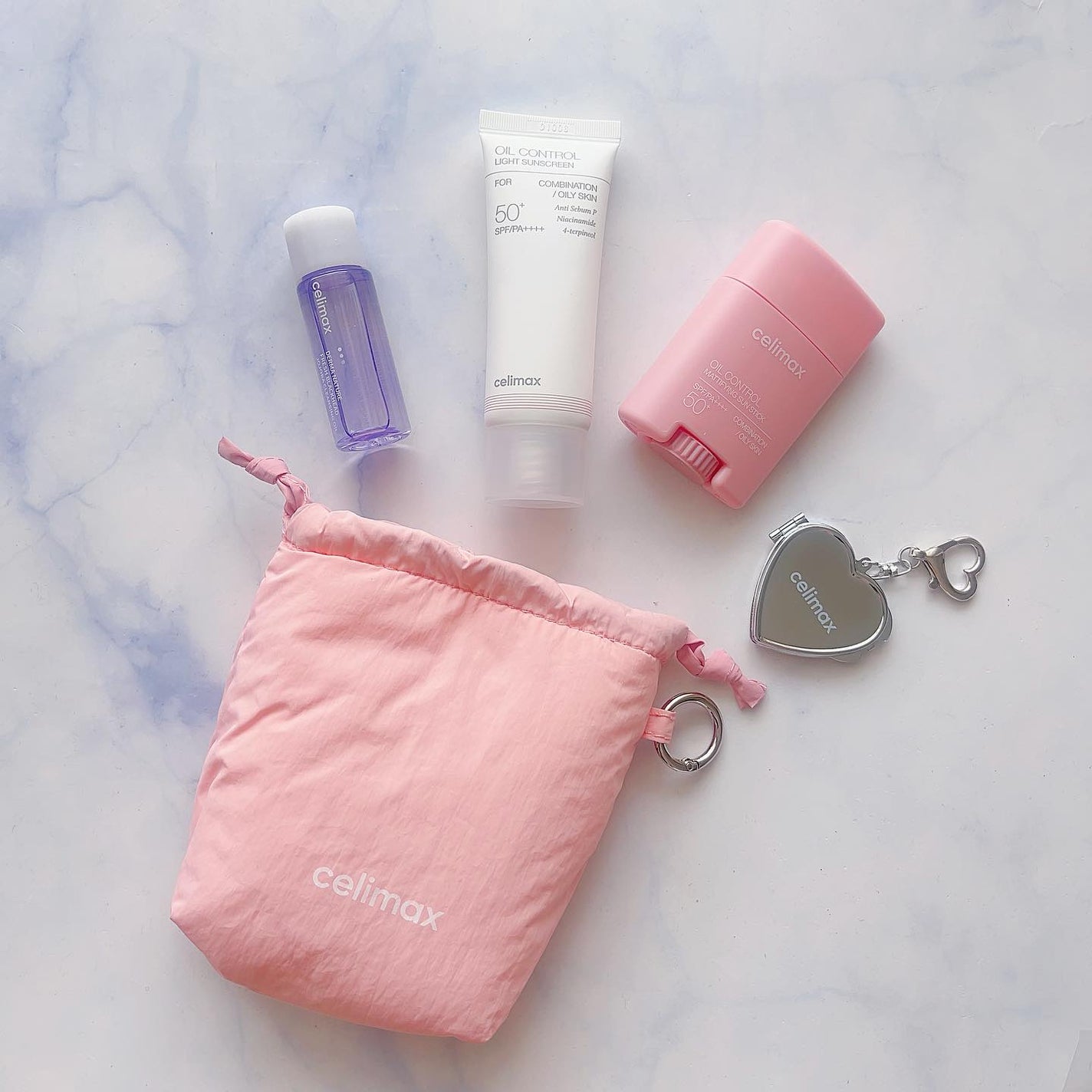 OIL CONTROL MATTIFYING SUN STICK/celimax/日焼け止めスティックを使ったクチコミ(1枚目)