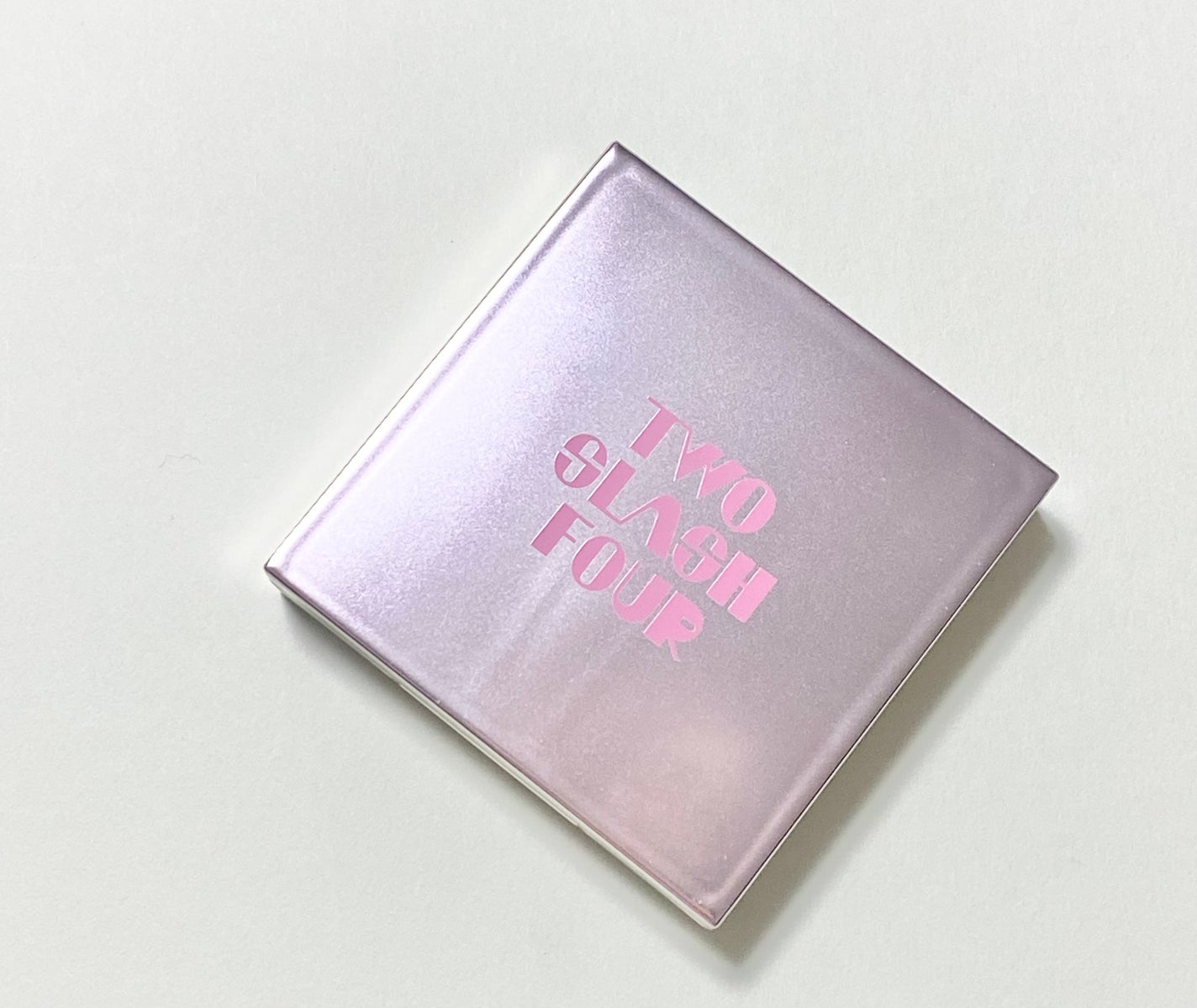 オールオーバーフェイスブラッシュ/TWO SLASH FOUR/パウダーチークを使ったクチコミ(2枚目)